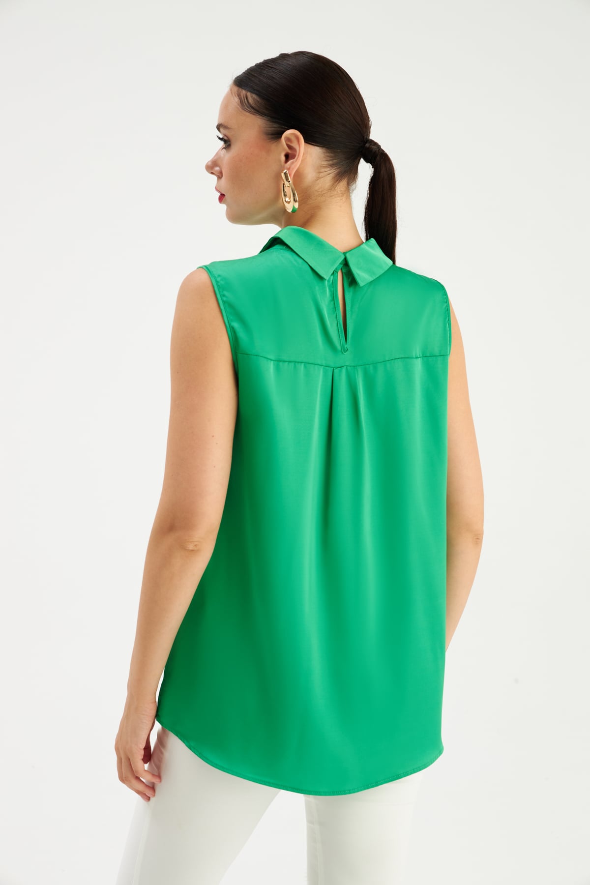 Collar Accessory Detailed Blouse - EMERALD