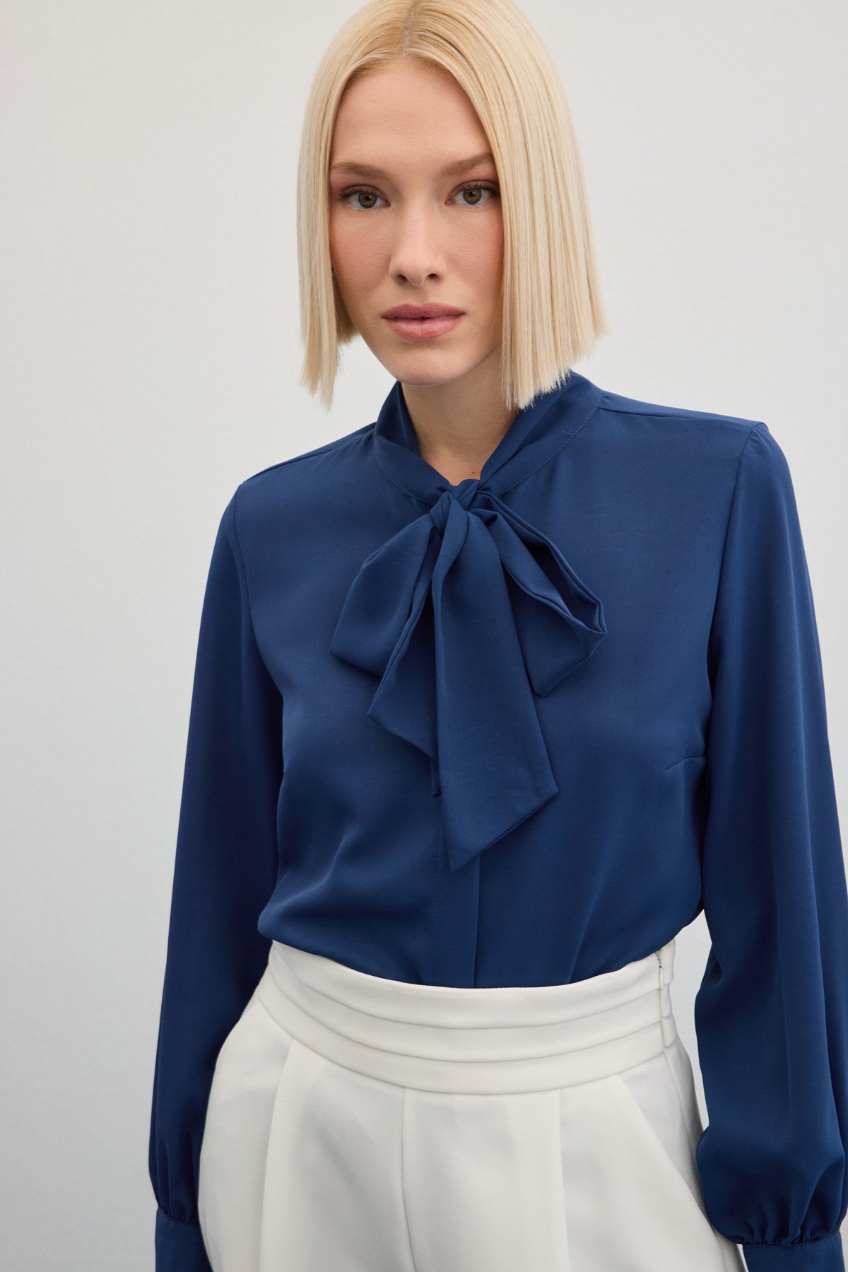 Yakası Bağlamalı Düz Gömlek - İndigo