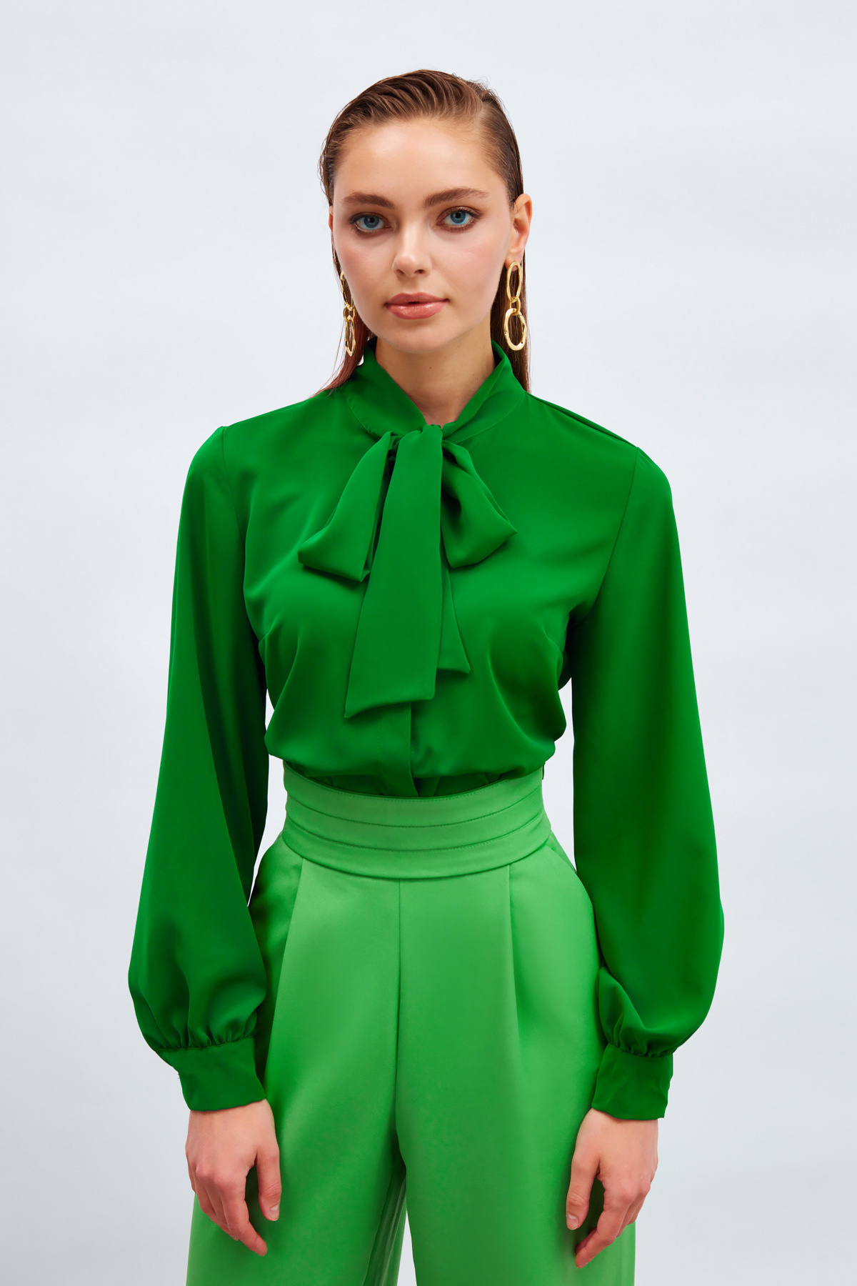 Yakası Bağlamalı Düz Gömlek - KOYU YEŞİL