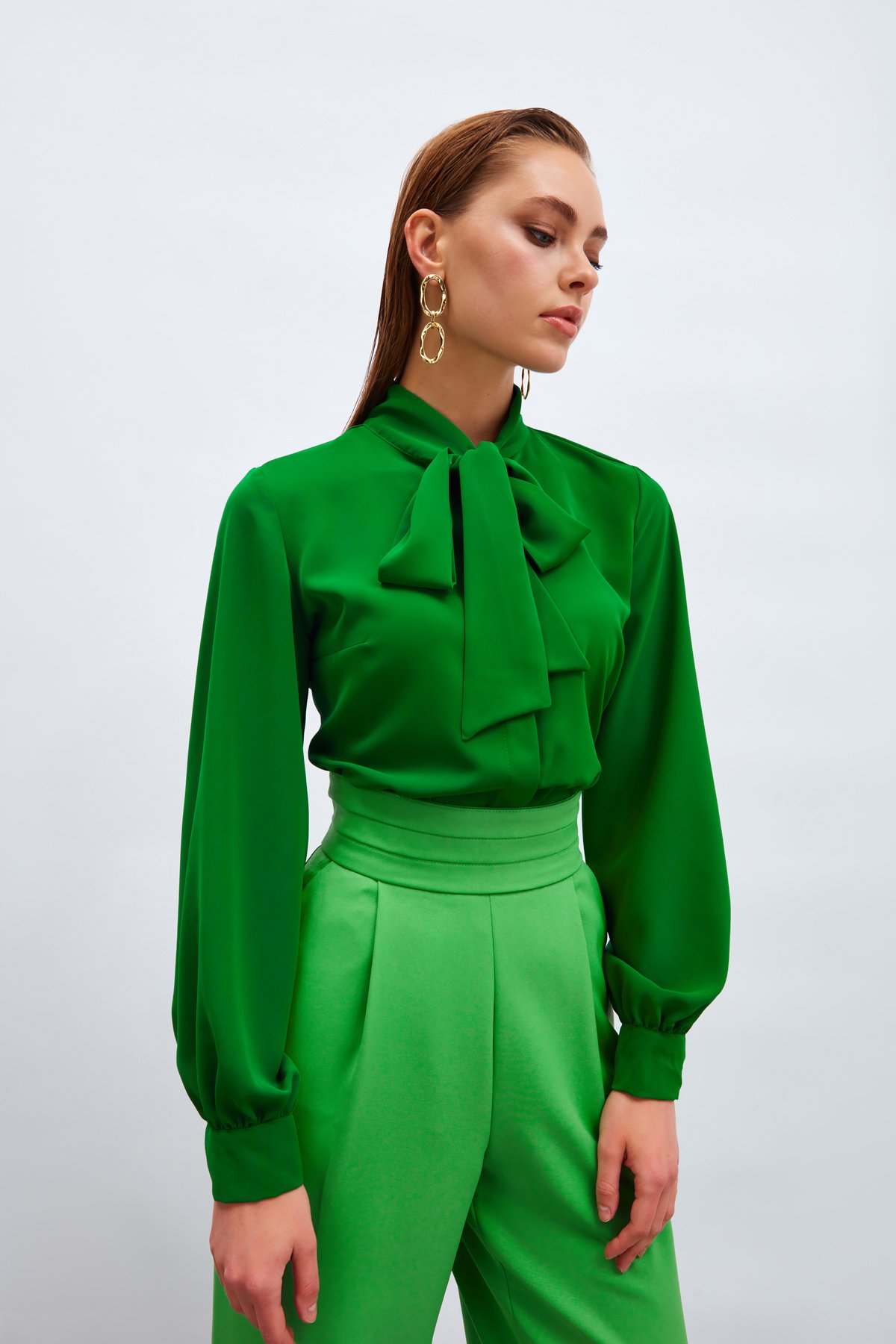 Yakası Bağlamalı Düz Gömlek - KOYU YEŞİL