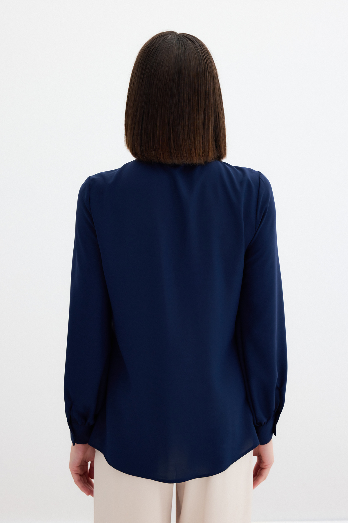 Yakası Bağlamalı Düz Gömlek - Lacivert