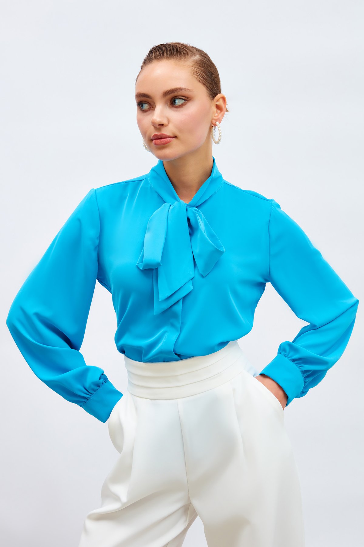tie-collar shirt - BLUES