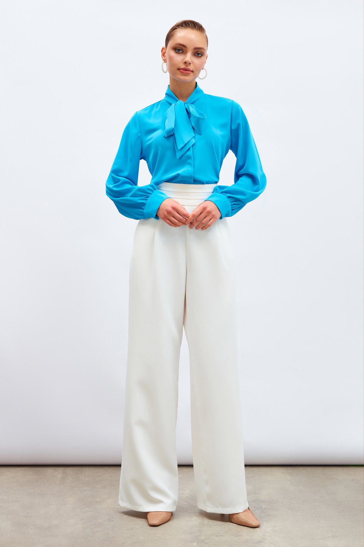 tie-collar shirt - BLUES