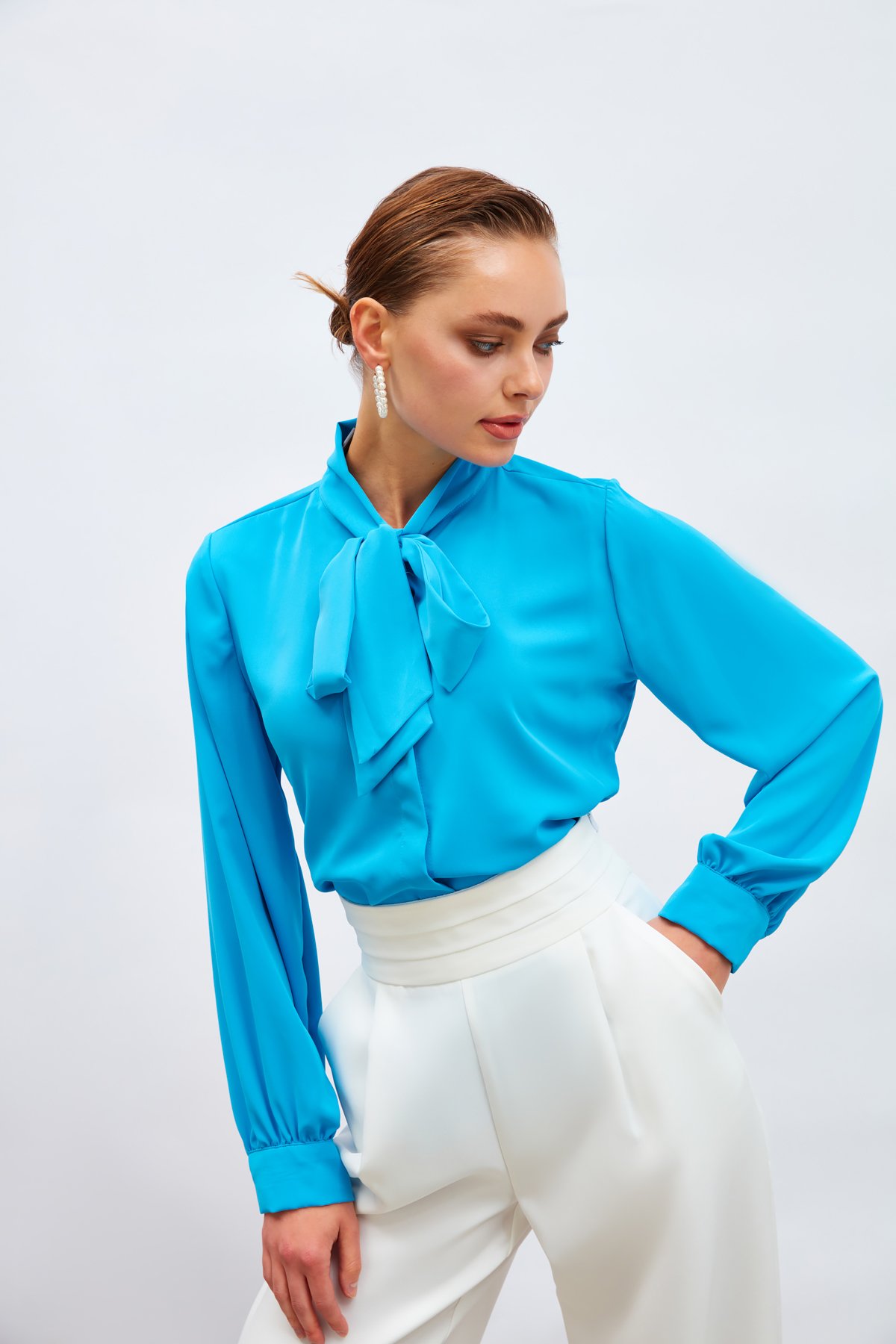 tie-collar shirt - BLUES