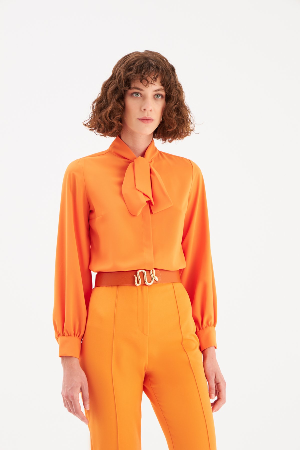 Yakası bağlamalı gömlek - ORANJ