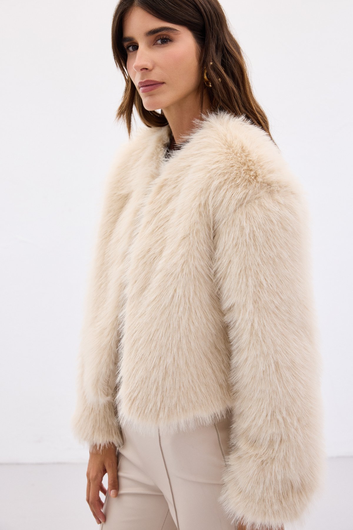 Yakasız Kürk - Bej