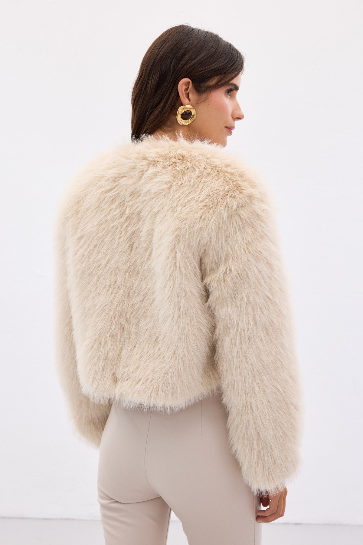 Yakasız Kürk - Bej
