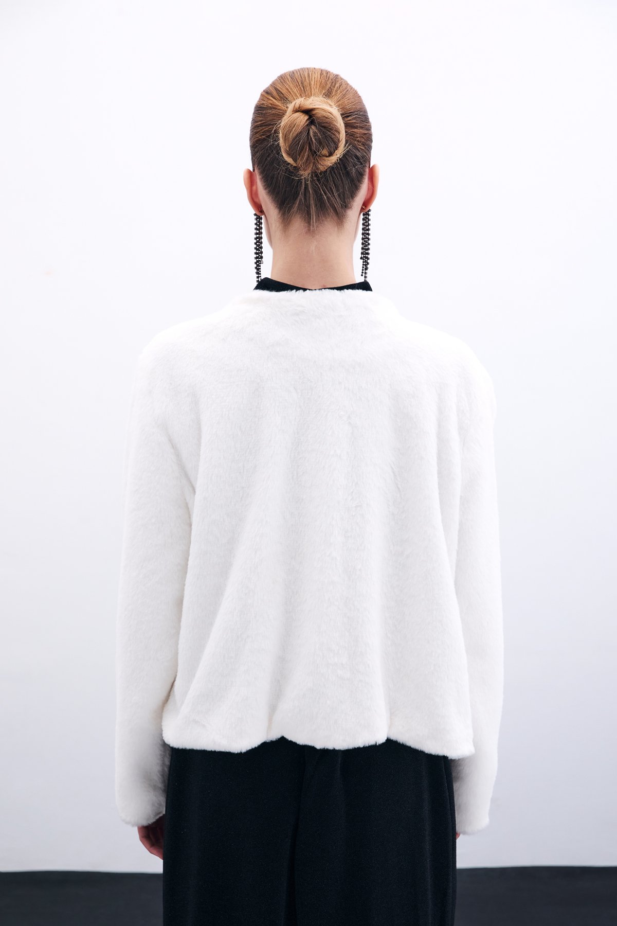 Yakasız Peluş Ceket - Ekru