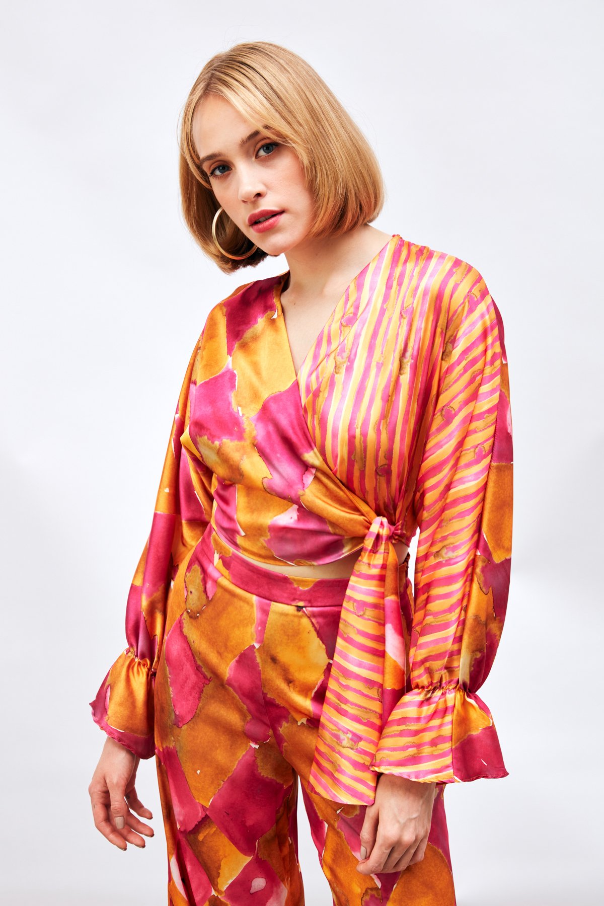 Yan Bağlamalı Desenli Bluz - FUŞYA