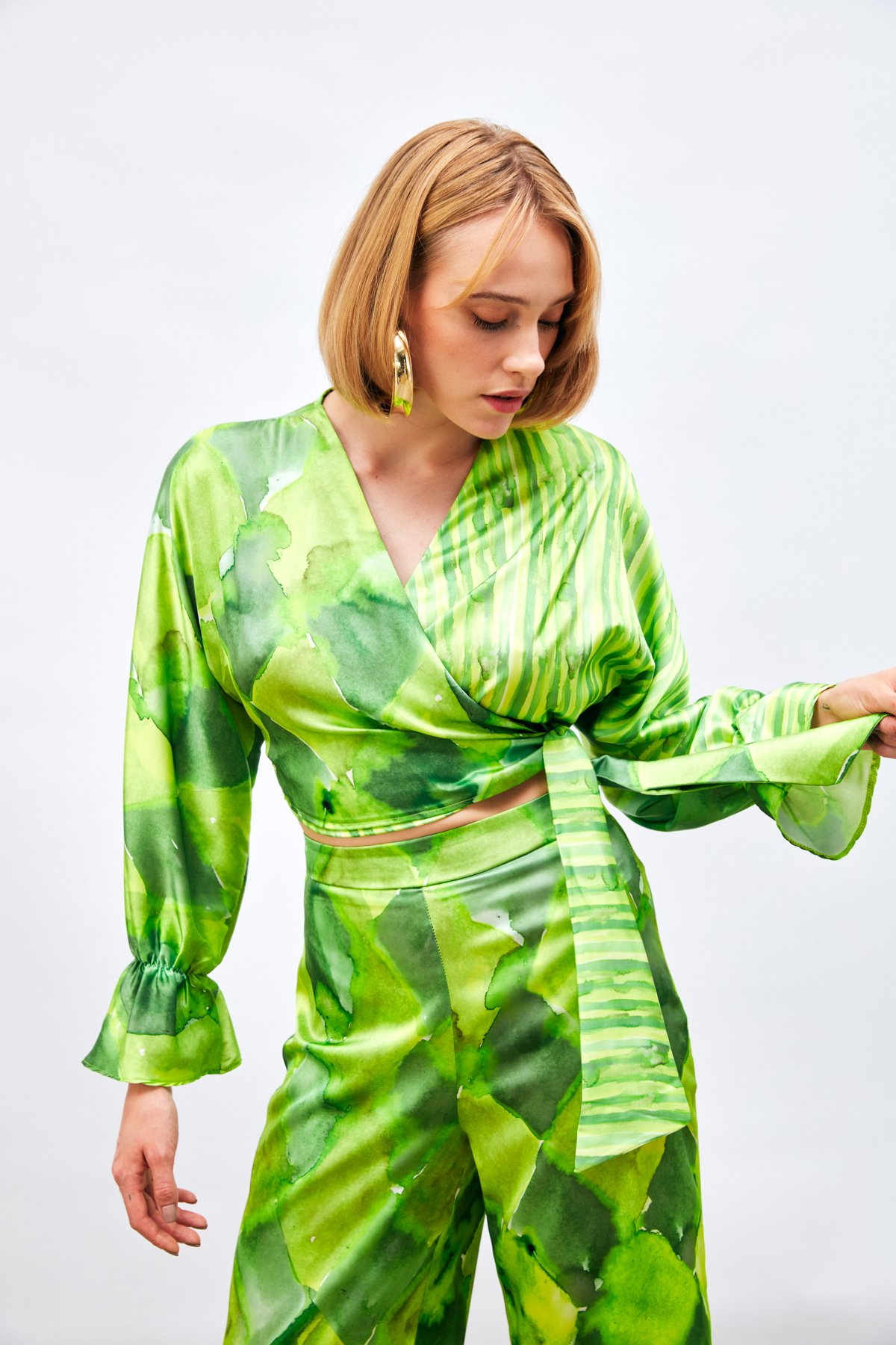 Yan Bağlamalı Desenli Bluz - YEŞİL