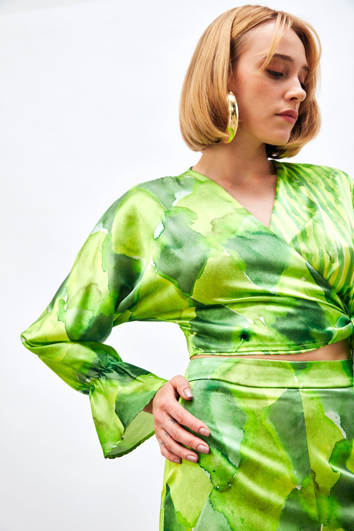 Yan Bağlamalı Desenli Bluz - YEŞİL