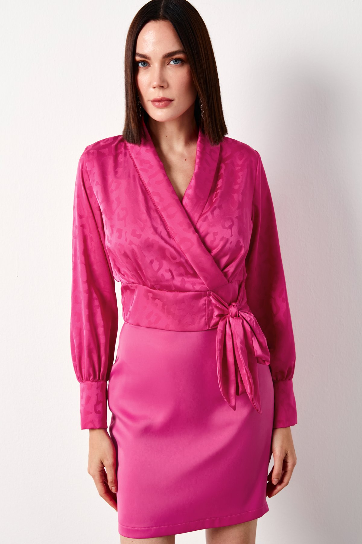 Yan Kuşaklı Saten Bluz - FUŞYA