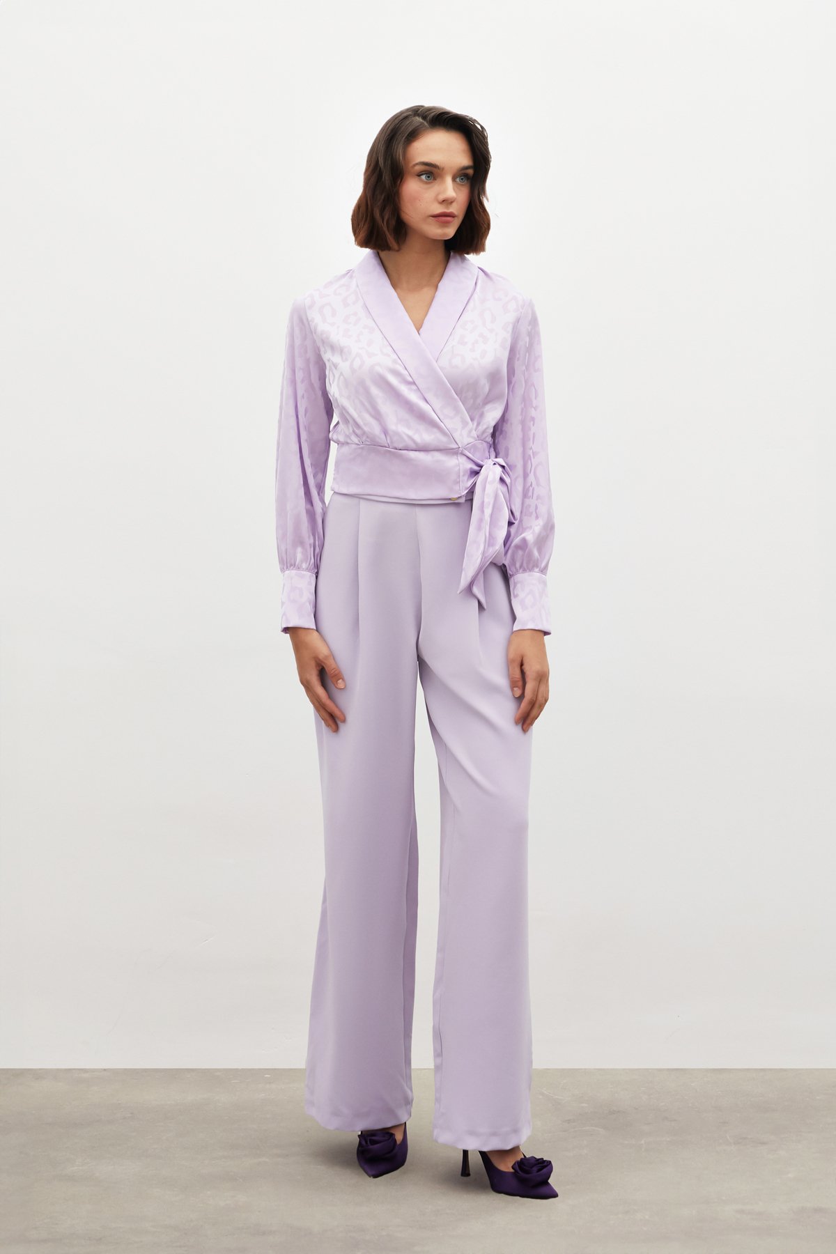 Yan Kuşaklı Saten Bluz - LİLA