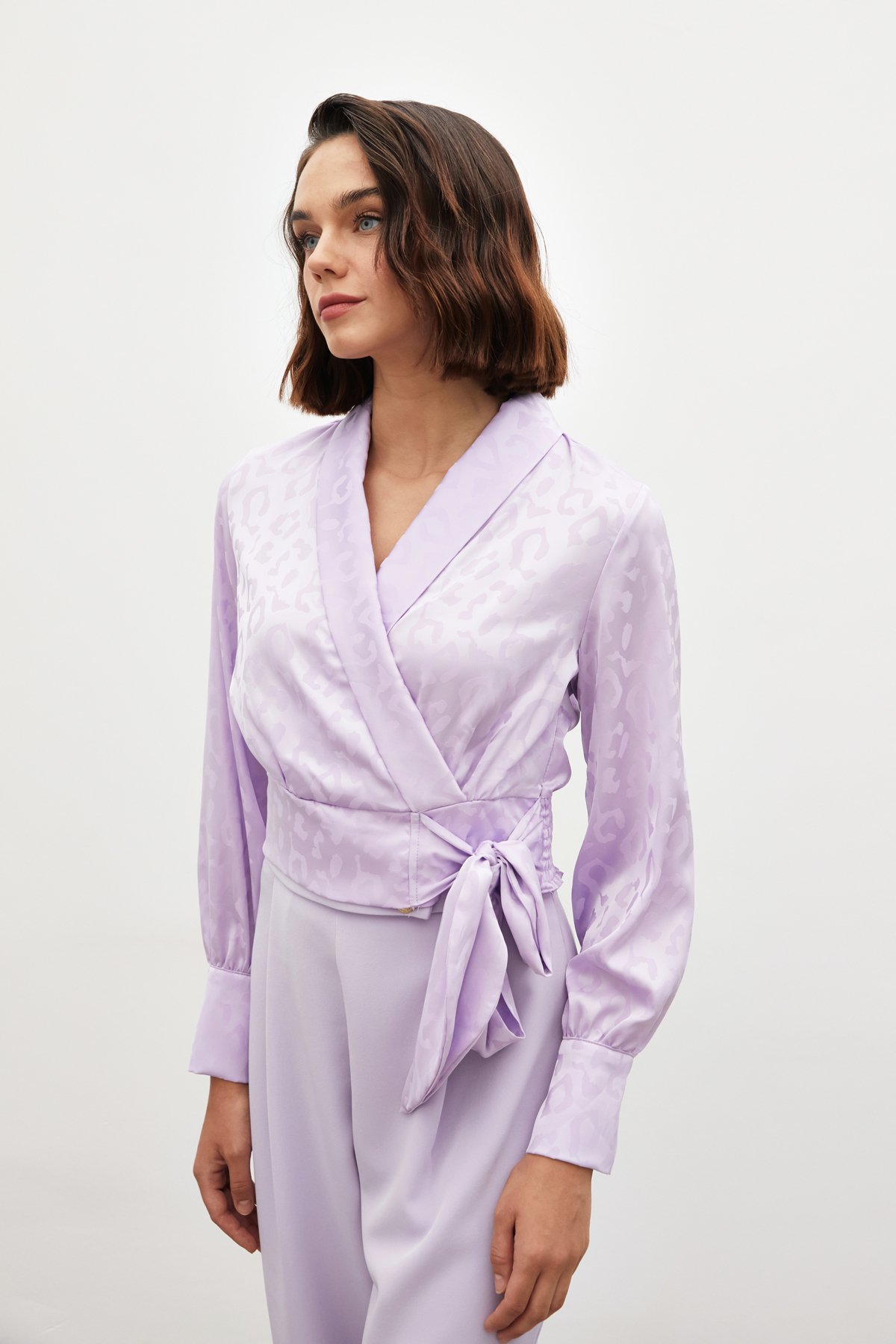 Yan Kuşaklı Saten Bluz - LİLA