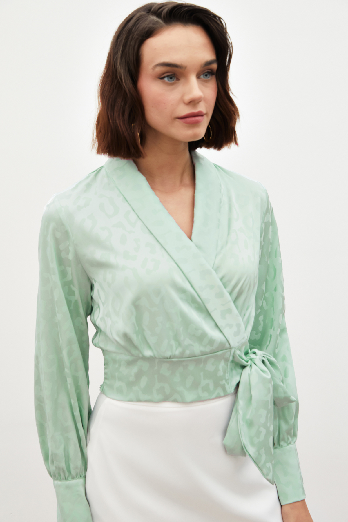 Yan Kuşaklı Saten Bluz - MİNT