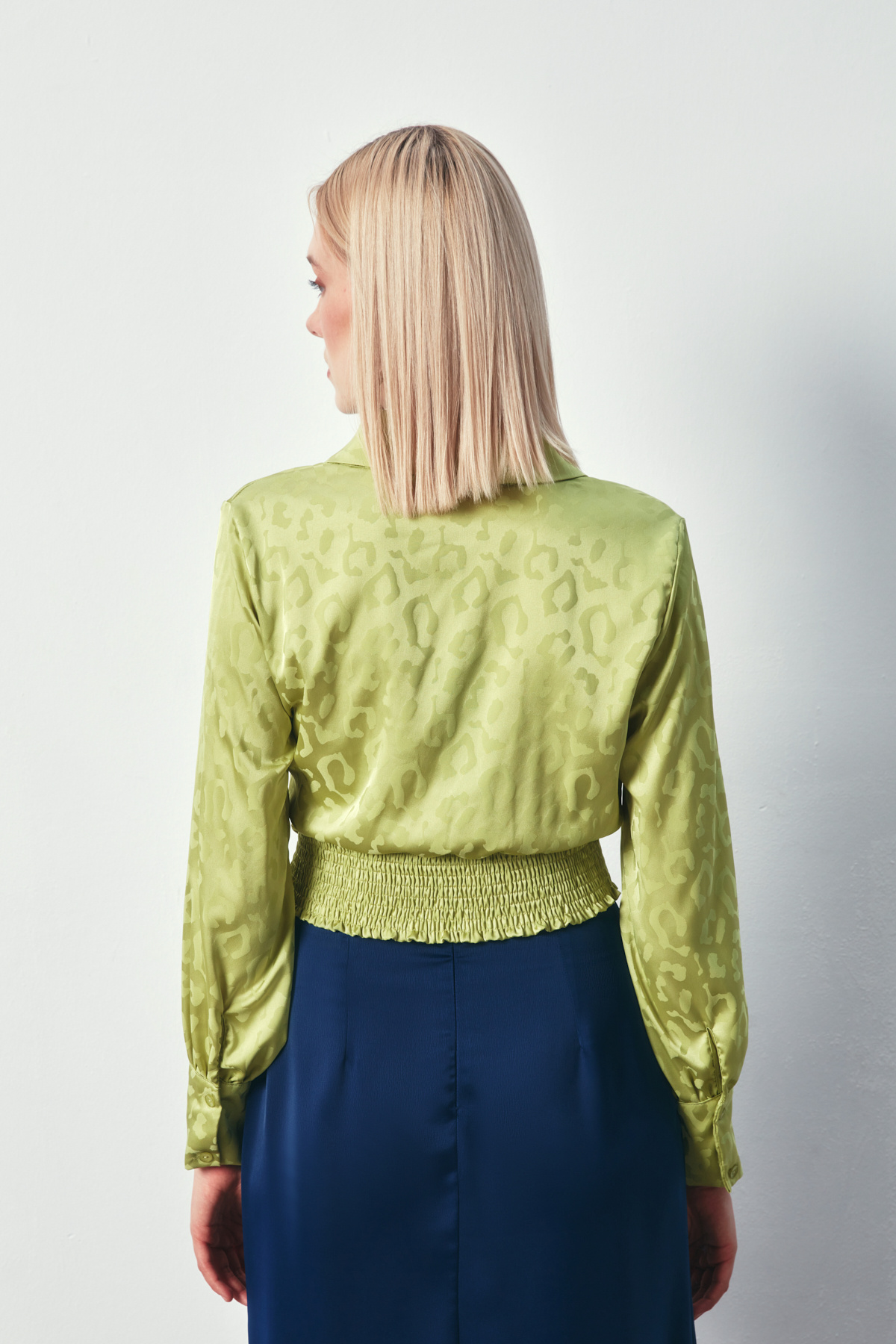 Yan Kuşaklı Saten Bluz - YAĞ YEŞİLİ