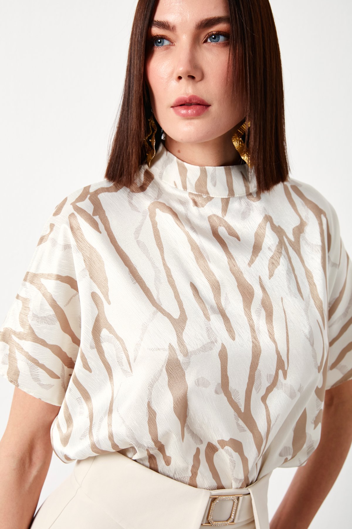 Bat Sleeve Patterned Blouse - DARK BEIGE
