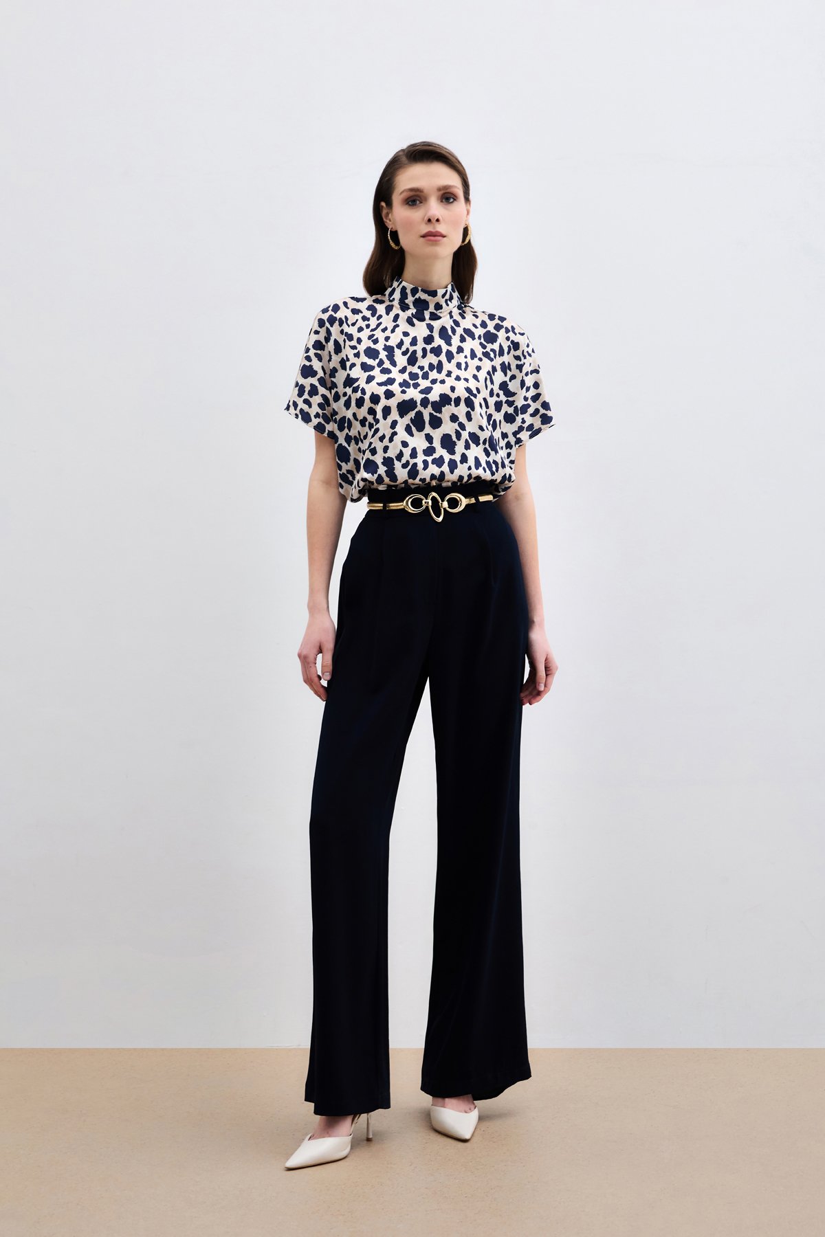 Yarasa Kol  Salaş Bluz - Bej-Lacivert