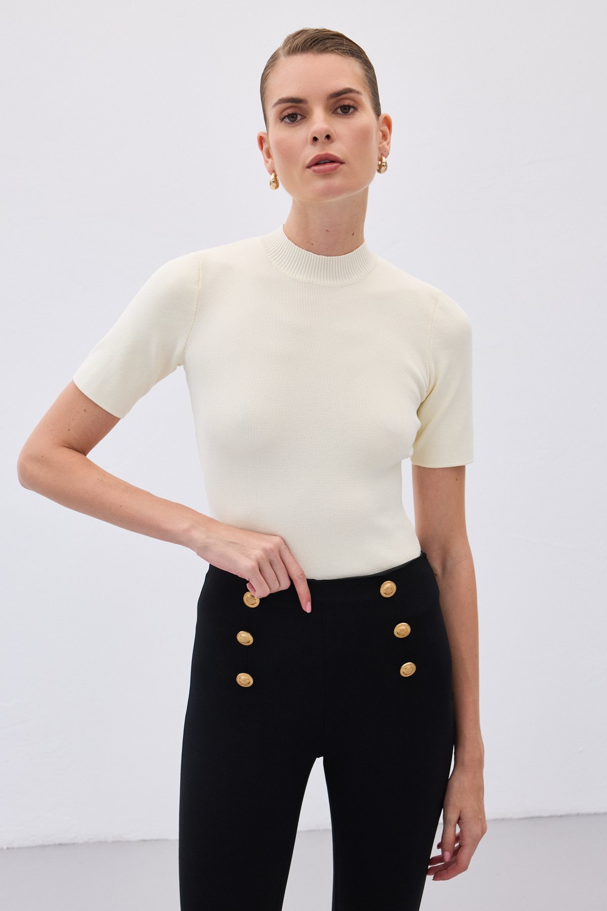 Half Fisherman Knitwear - Ecru