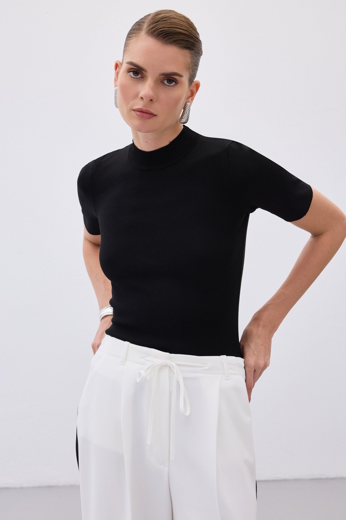 Half Fisherman Knitwear - Black