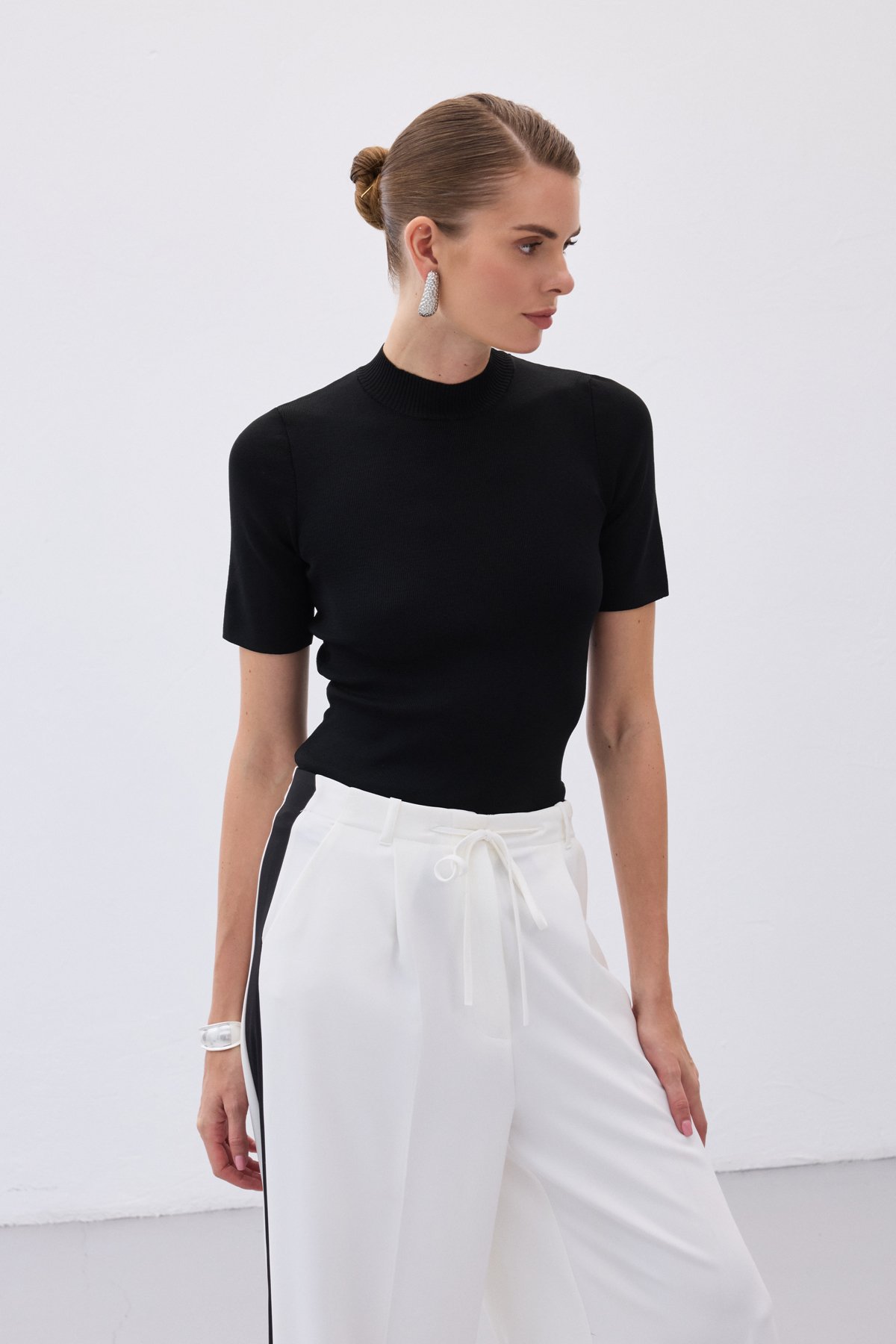 Half Fisherman Knitwear - Black