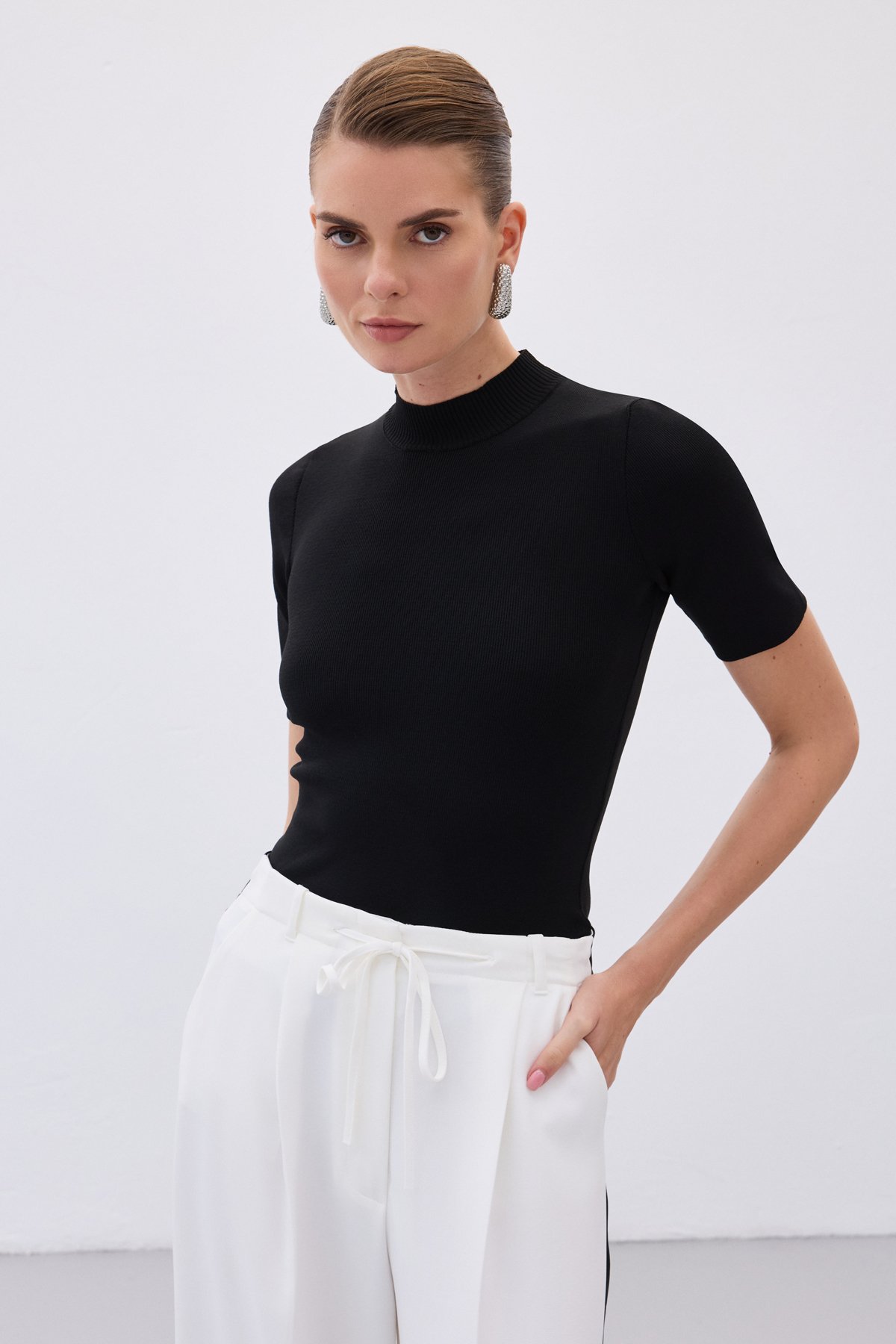 Half Fisherman Knitwear - Black