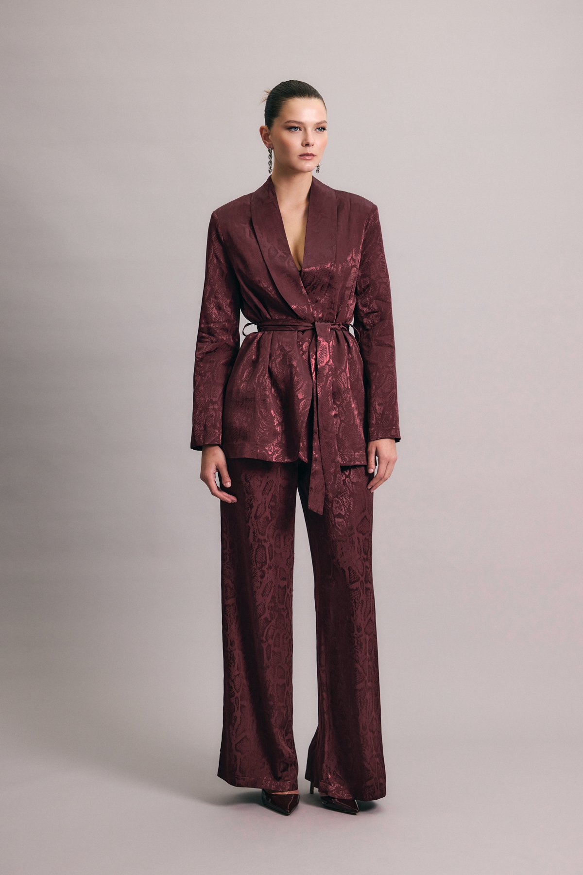 Yılan Desenli Uzun Ceket - Bordo