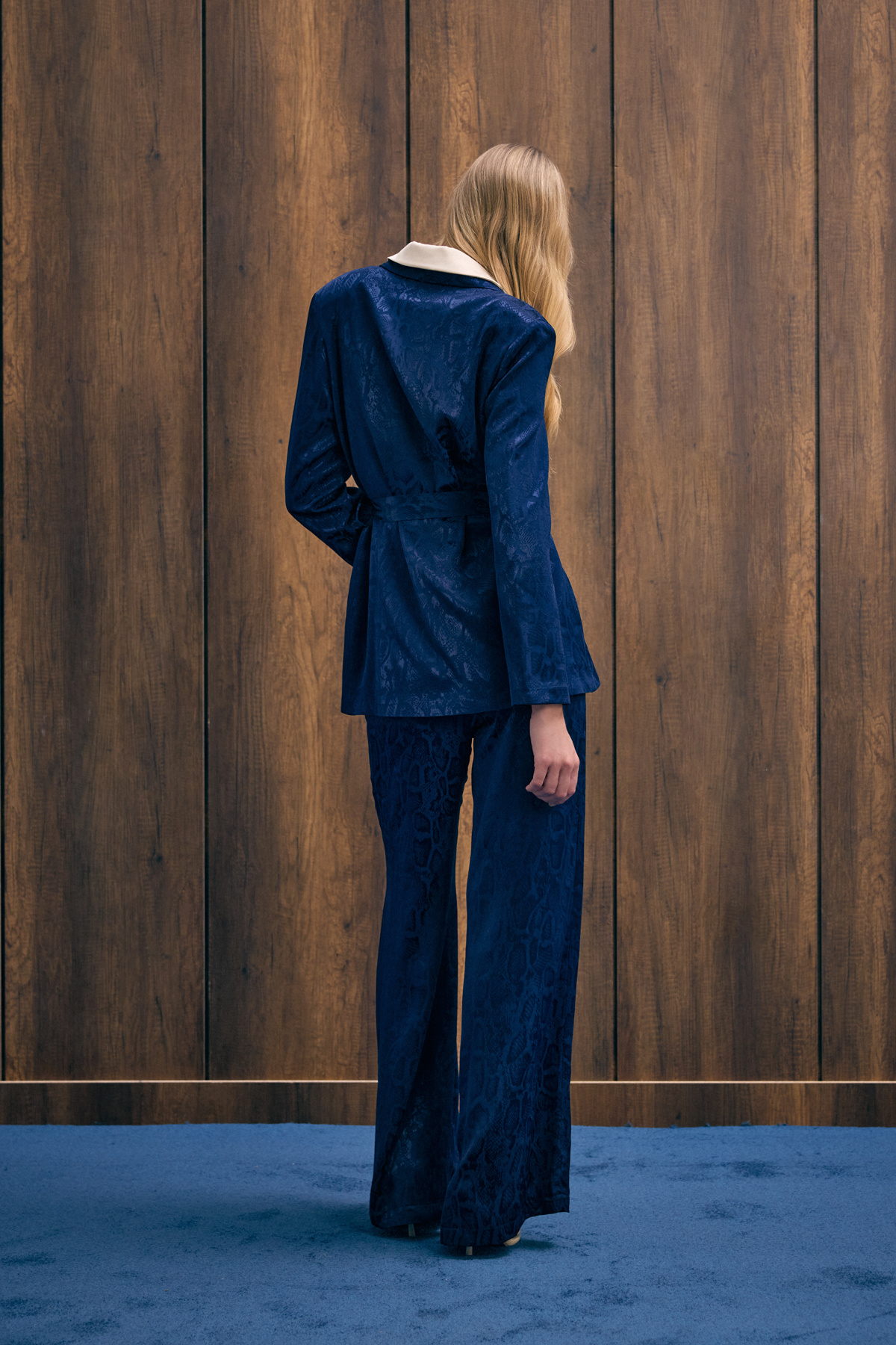 Yılan Desenli Uzun Ceket - Lacivert