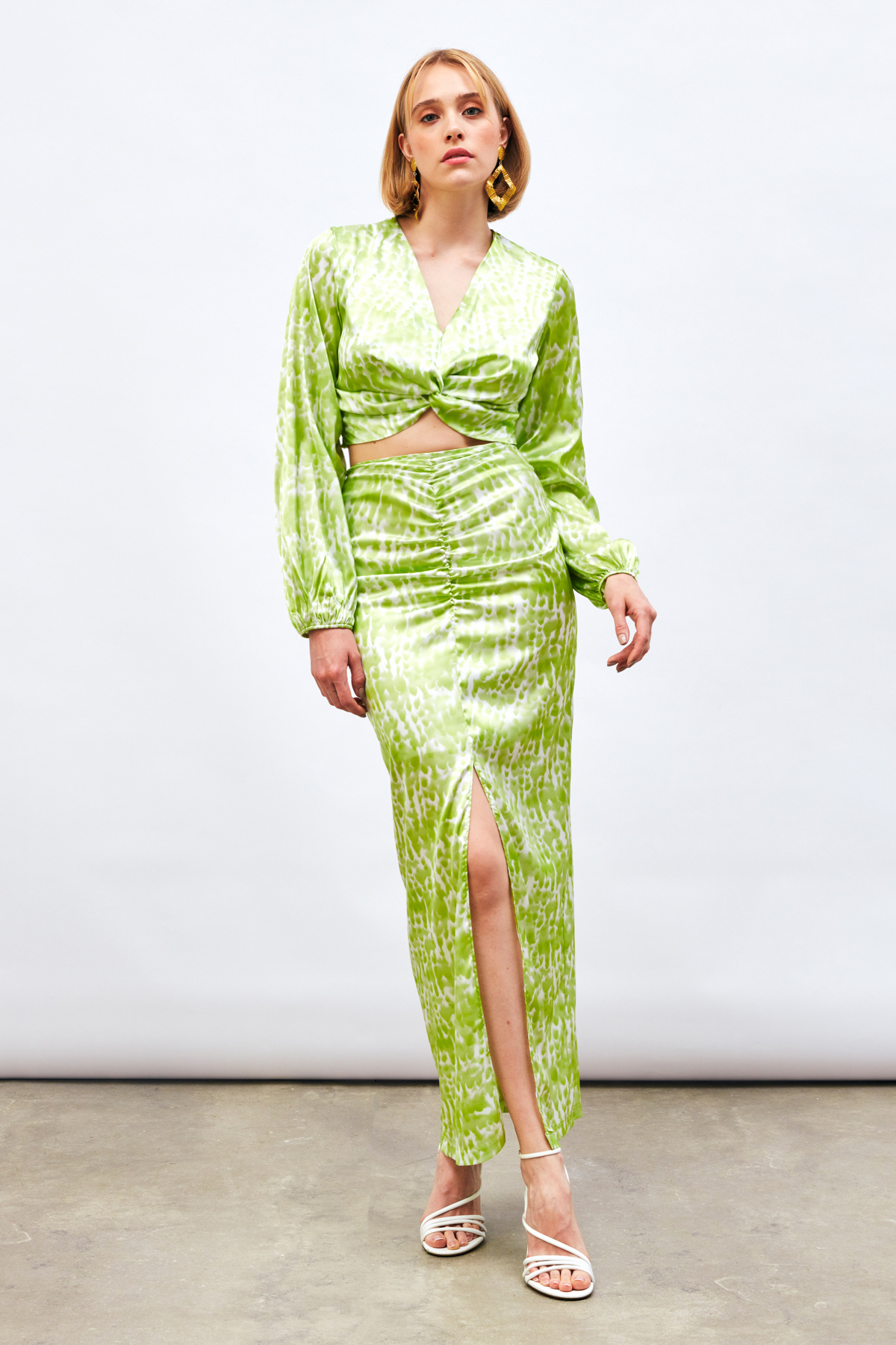 Yırtmaç Detaylı Desenli Midi Etek - YAĞ YEŞİLİ