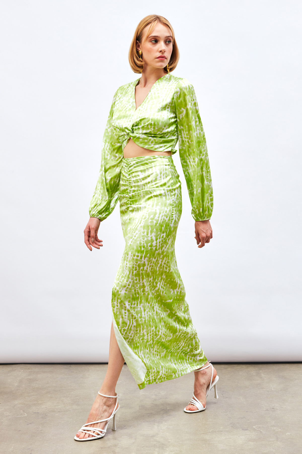 Yırtmaç Detaylı Desenli Midi Etek - YAĞ YEŞİLİ