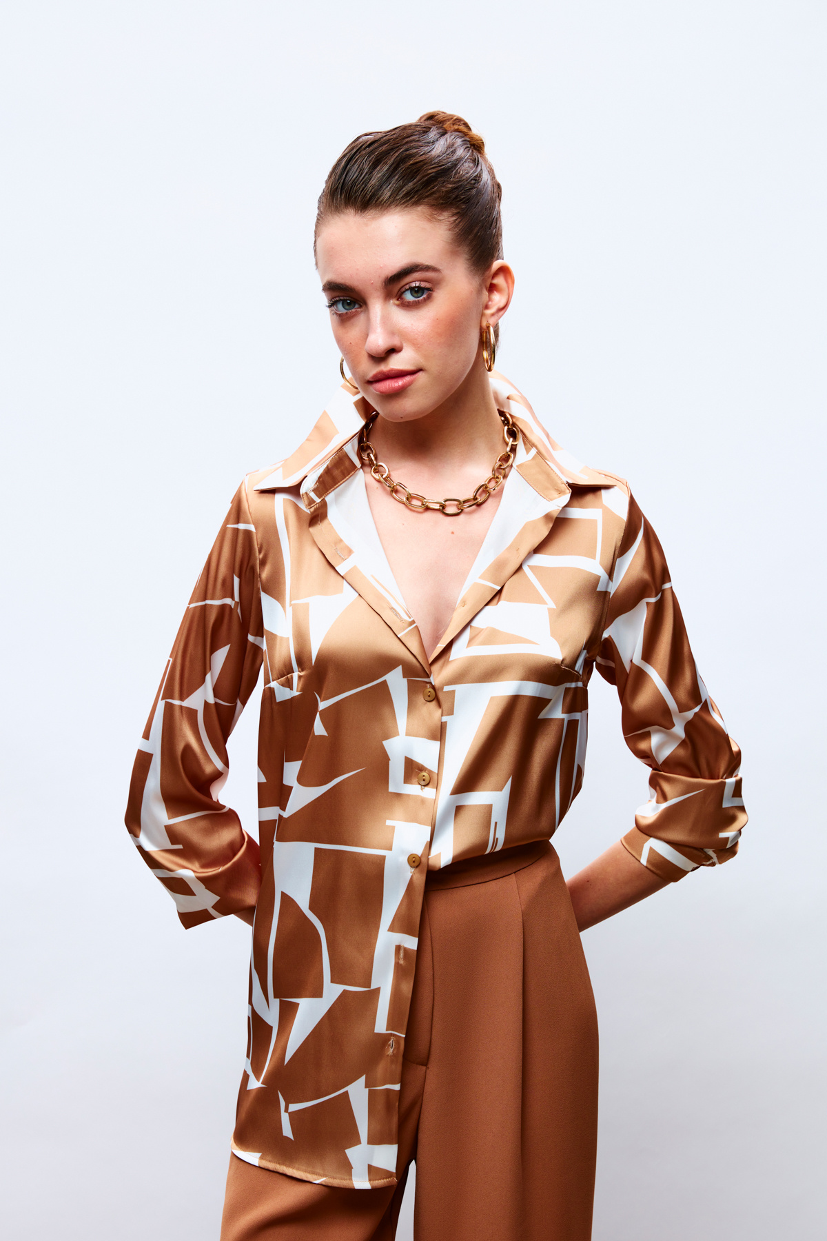 Yırtmaç Detaylı Gömlek - CAMEL