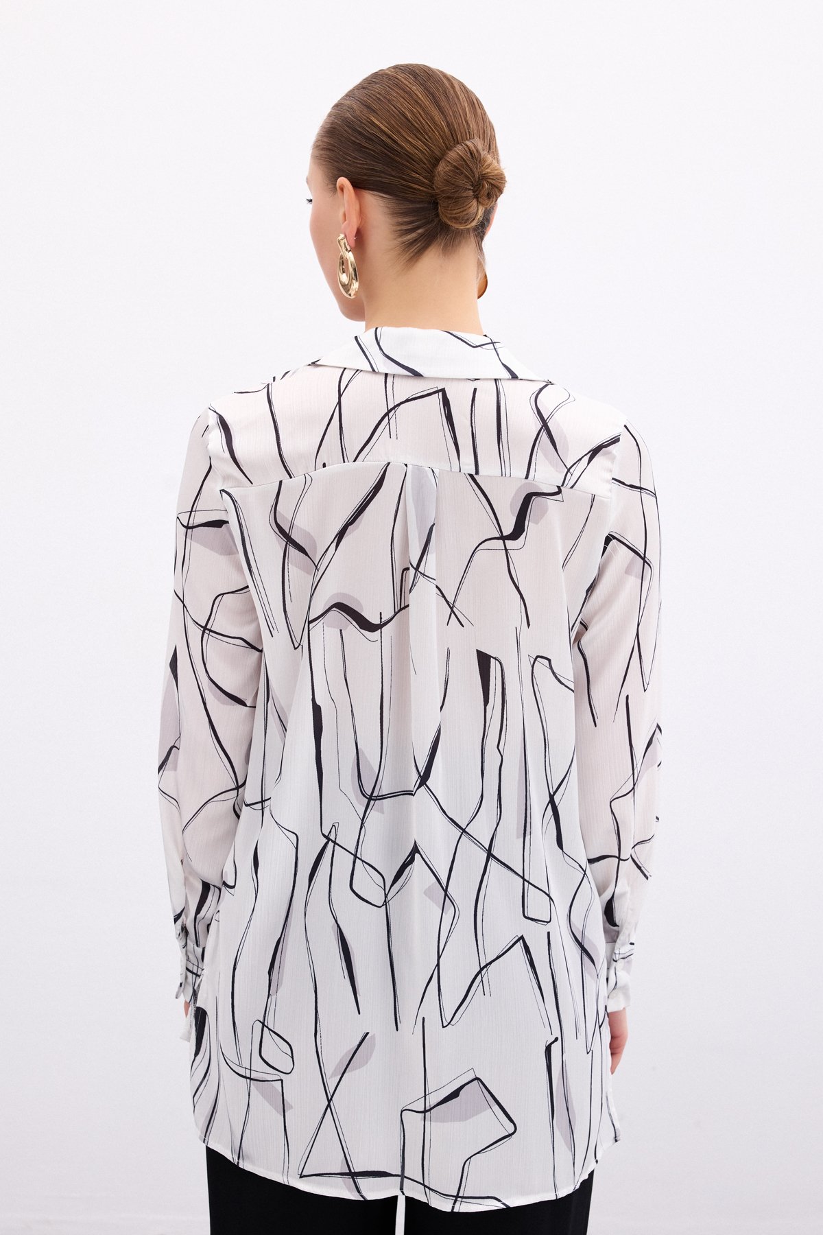 Yırtmaç Detaylı Gömlek - Ekru