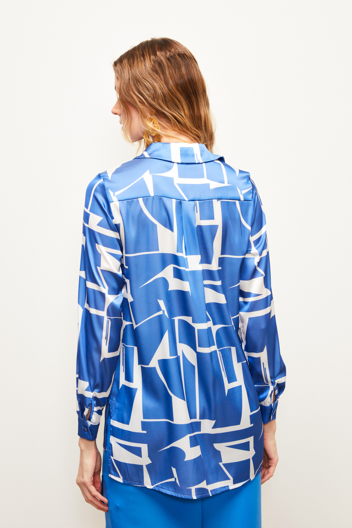 Yırtmaç Detaylı Gömlek - SAX MAVİ