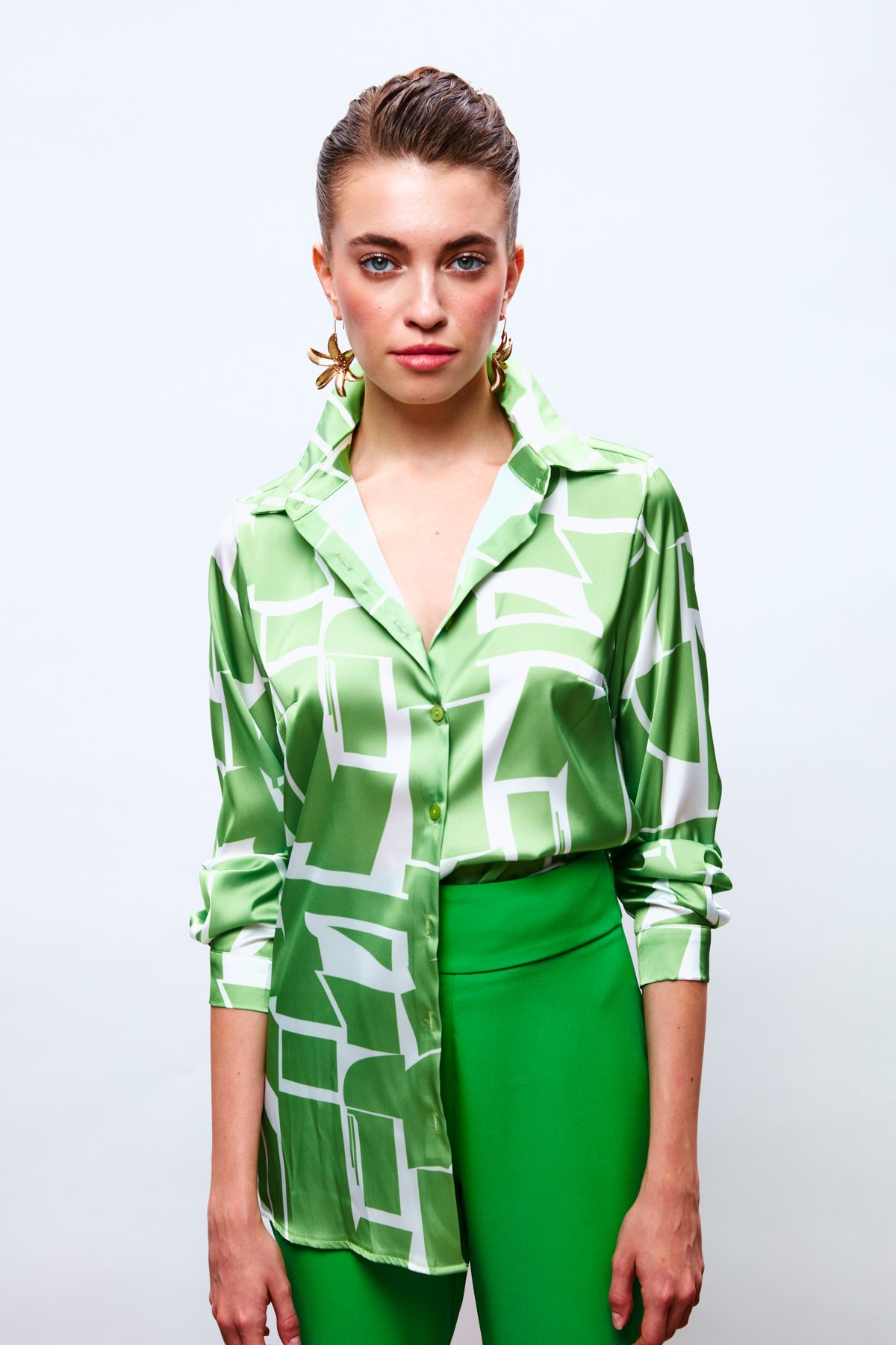 Yırtmaç Detaylı Gömlek - YAĞ YEŞİLİ