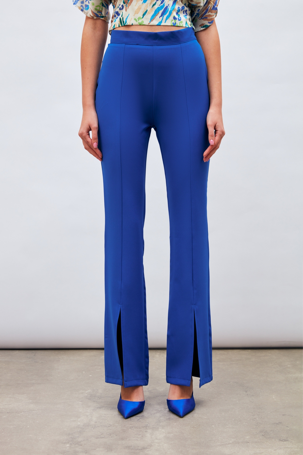 Yırtmaç Detaylı İspanyol Pantolon - SAX MAVİ