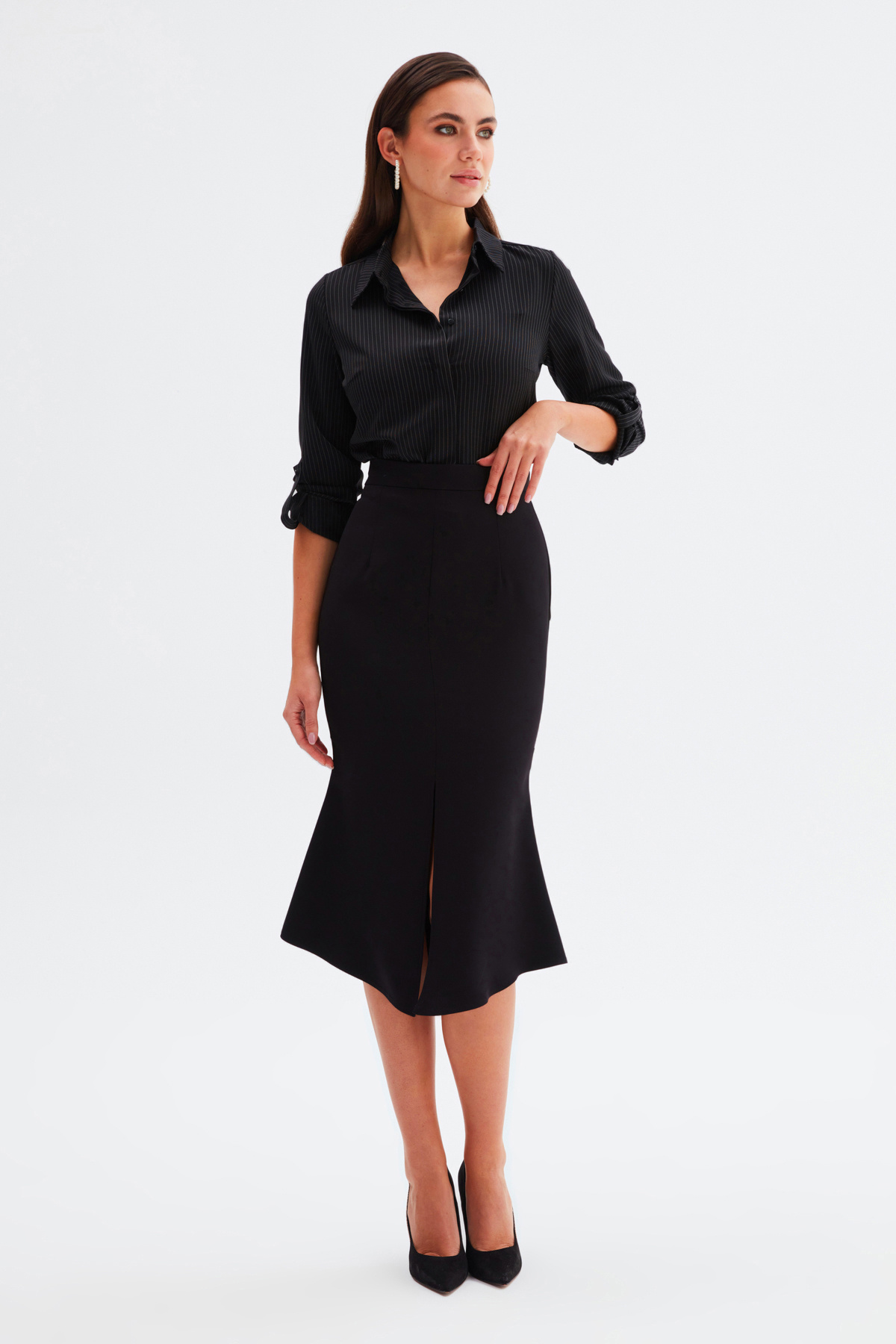 Yırtmaç Detaylı Kloş Etek - SİYAH