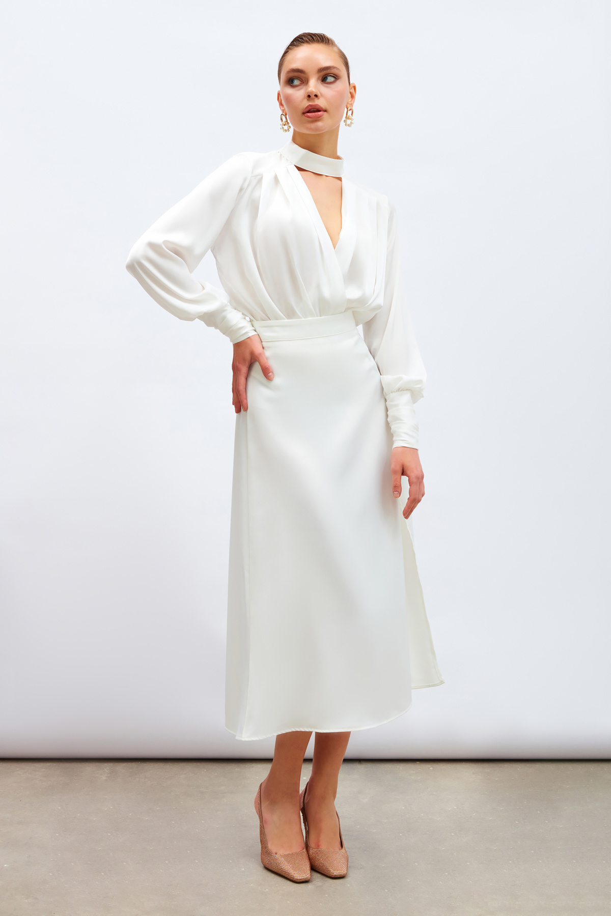 Yırtmaçlı Saten Etek - EKRU