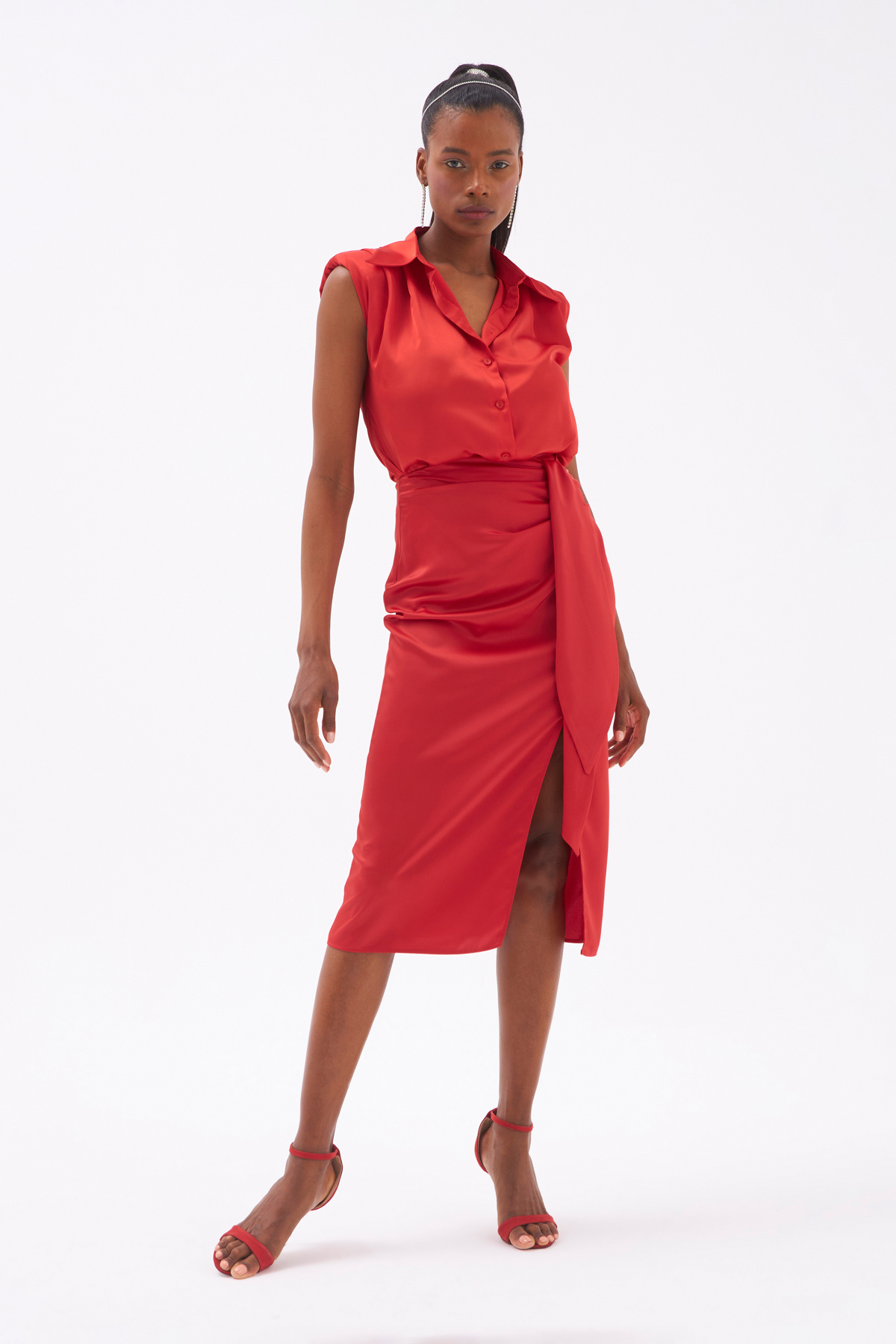 Yırtmaçlı saten etek - KIRMIZI