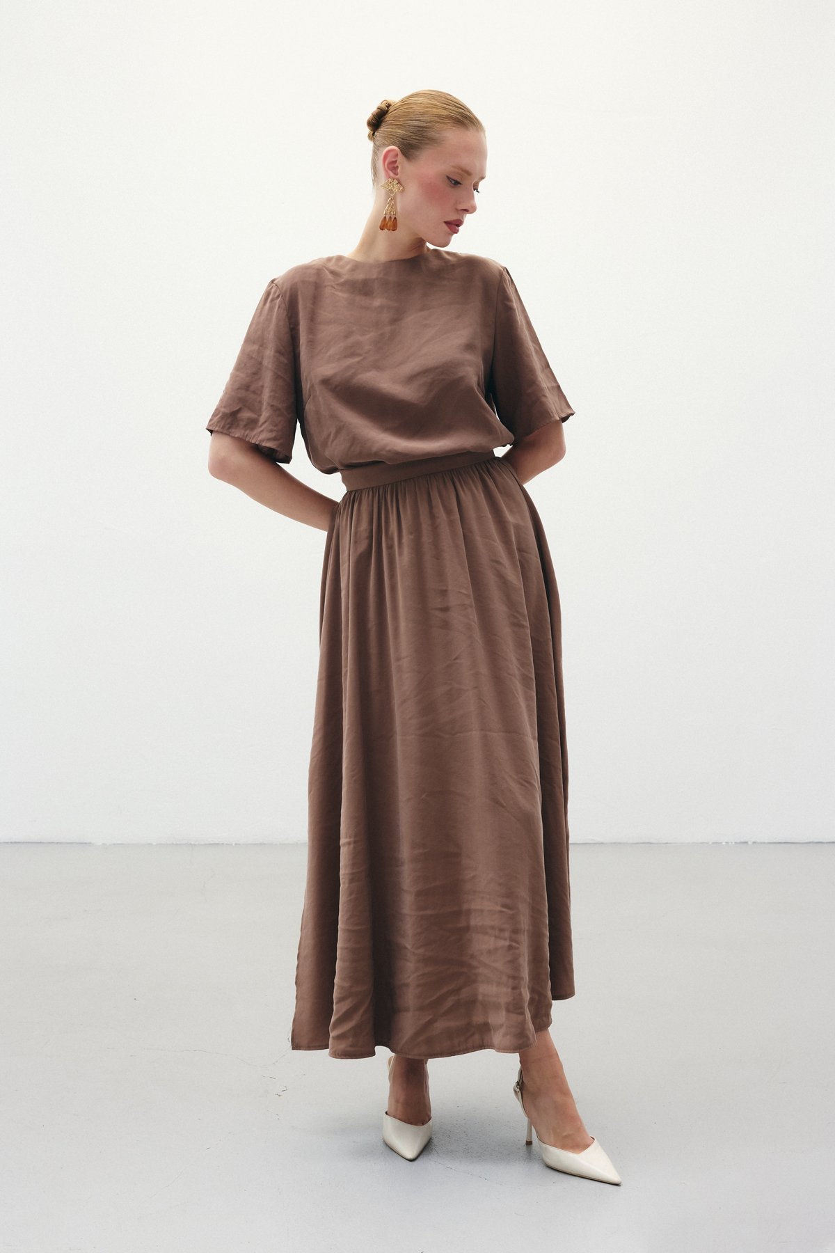 Yırtmaçlı Uzun Etek - Kahve