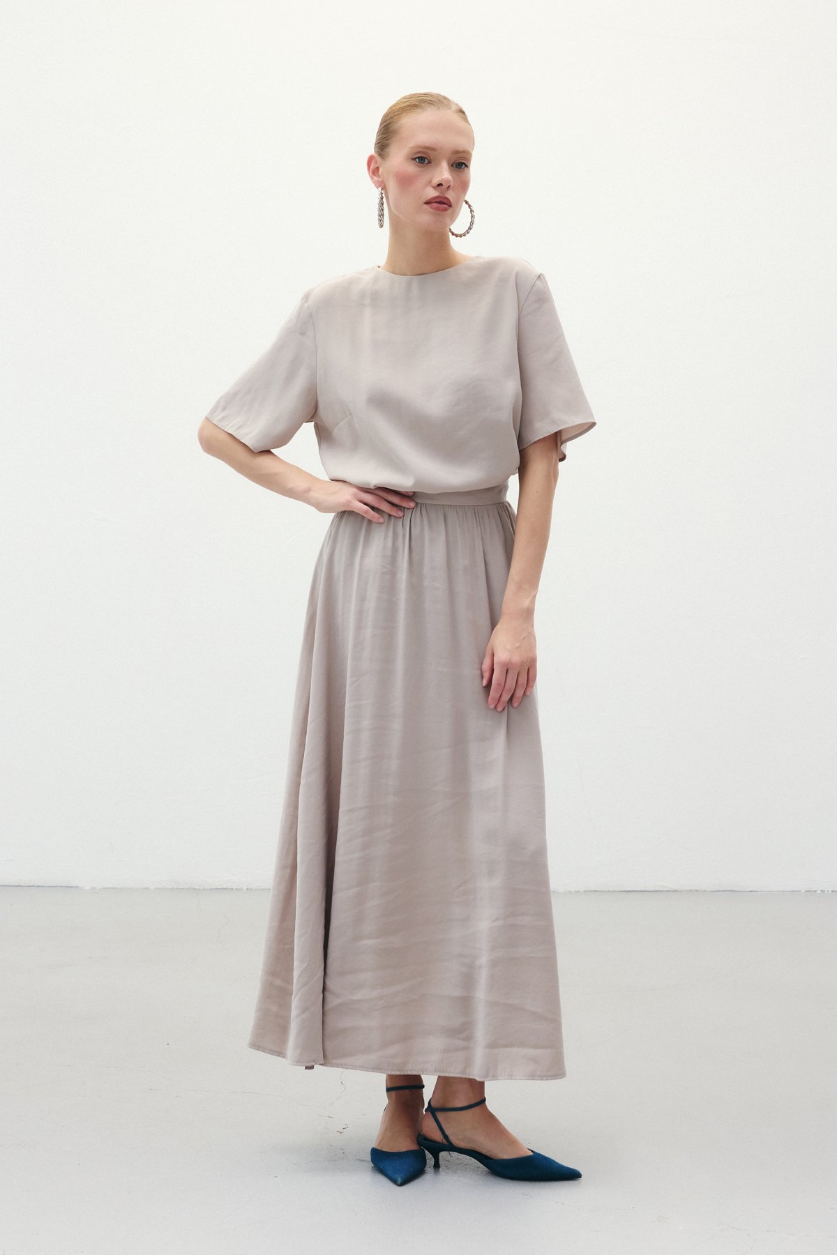 Yırtmaçlı Uzun Etek - Taş