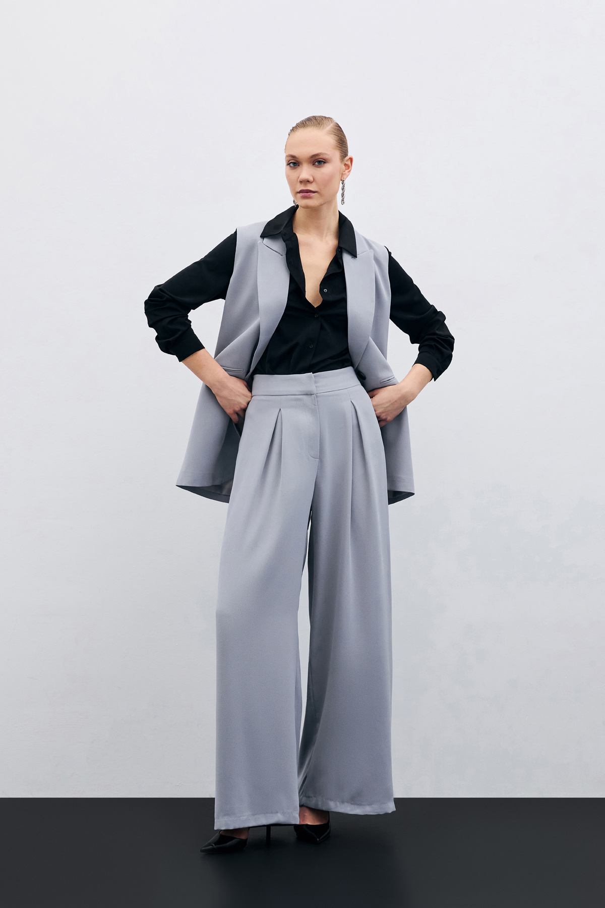 Yüksek Bel Bol Paça Pantolon - Gri