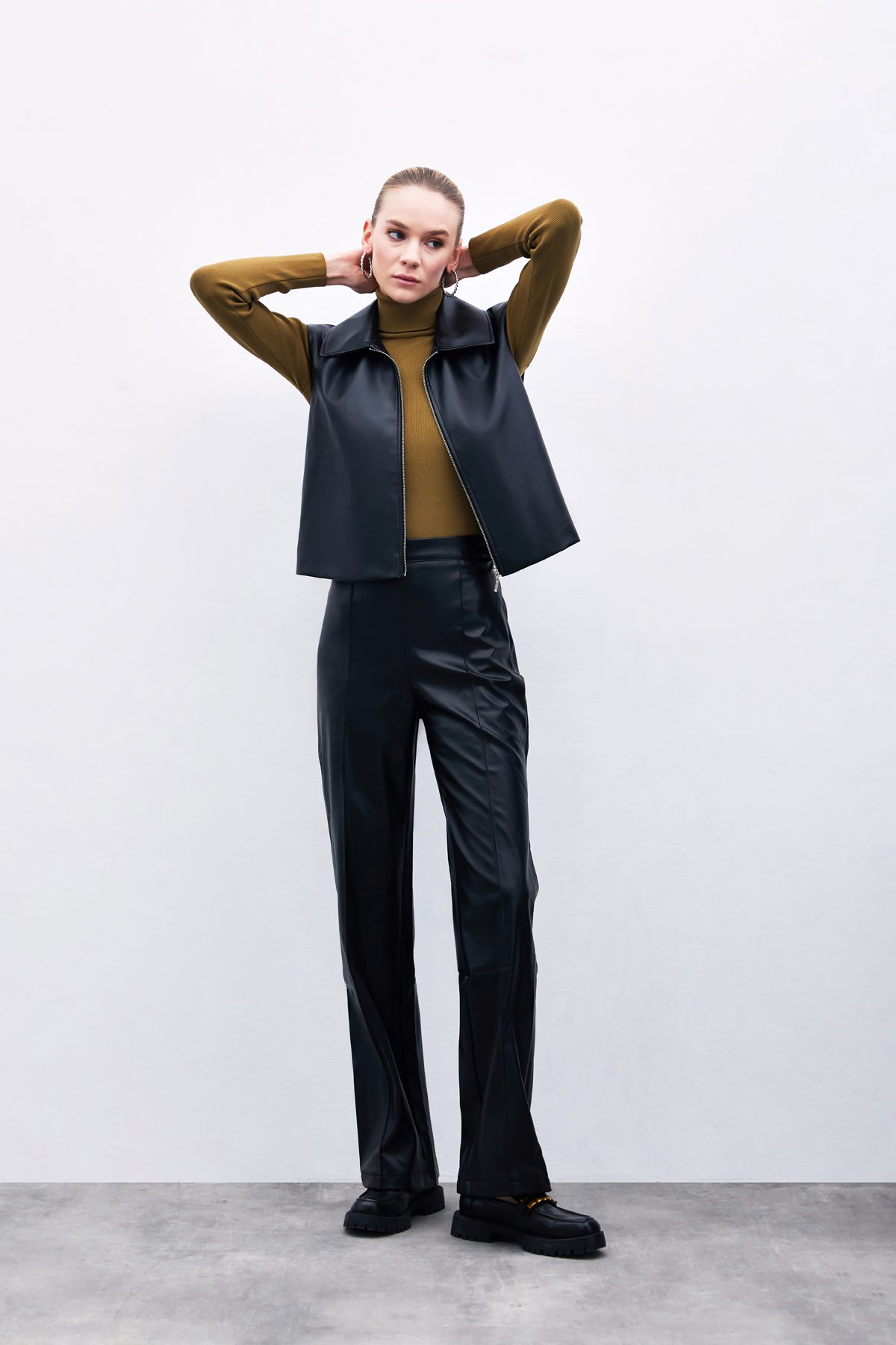 Yüksek Bel Deri Pantolon - Siyah