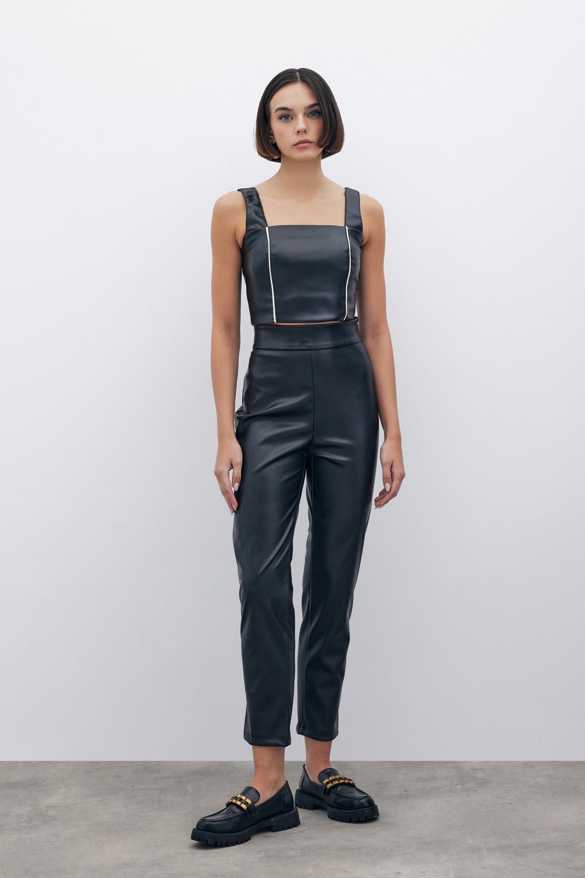 Yüksek Bel Deri Pantolon - SİYAH