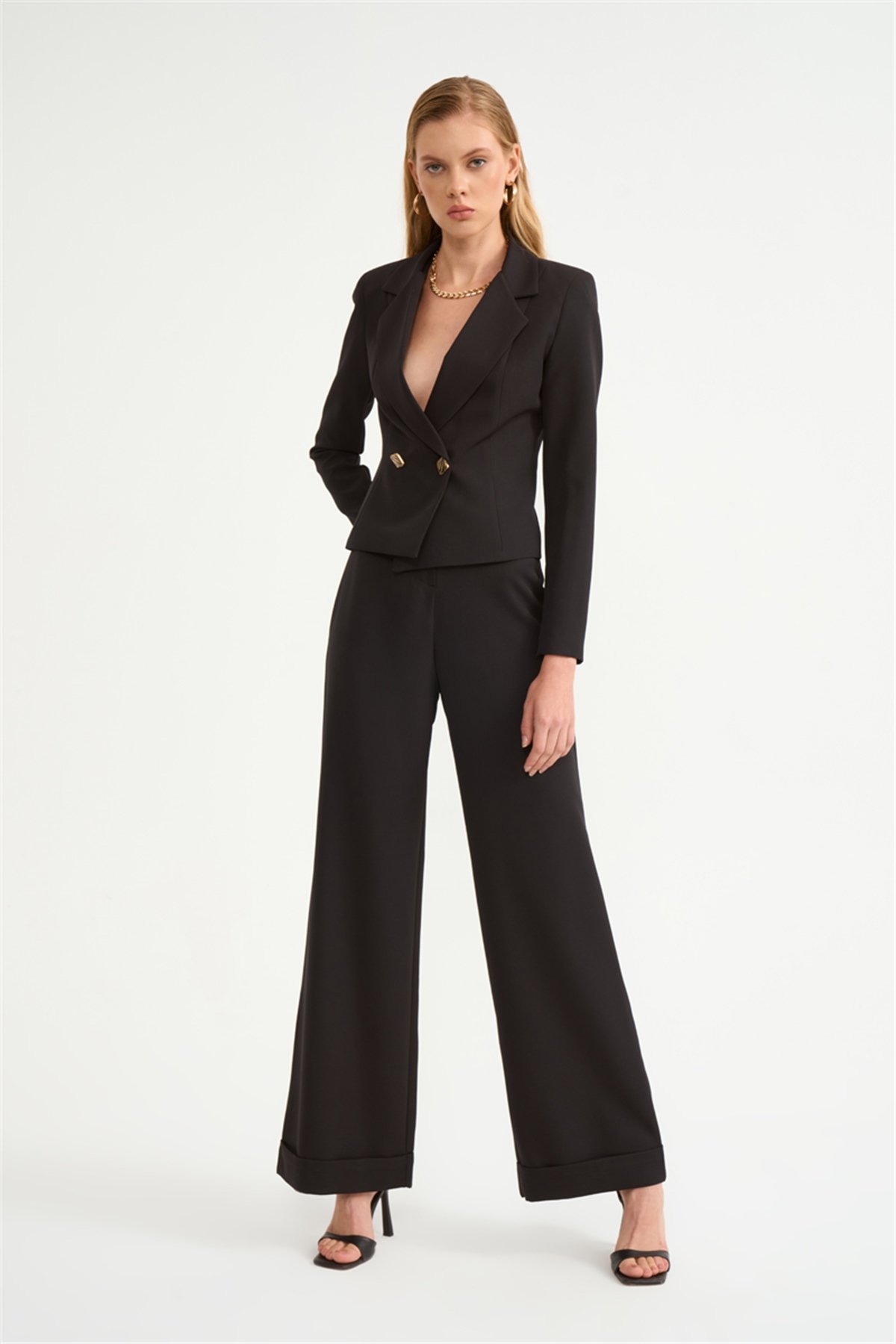 Yüksek bel düğme detaylı pantolon - SİYAH