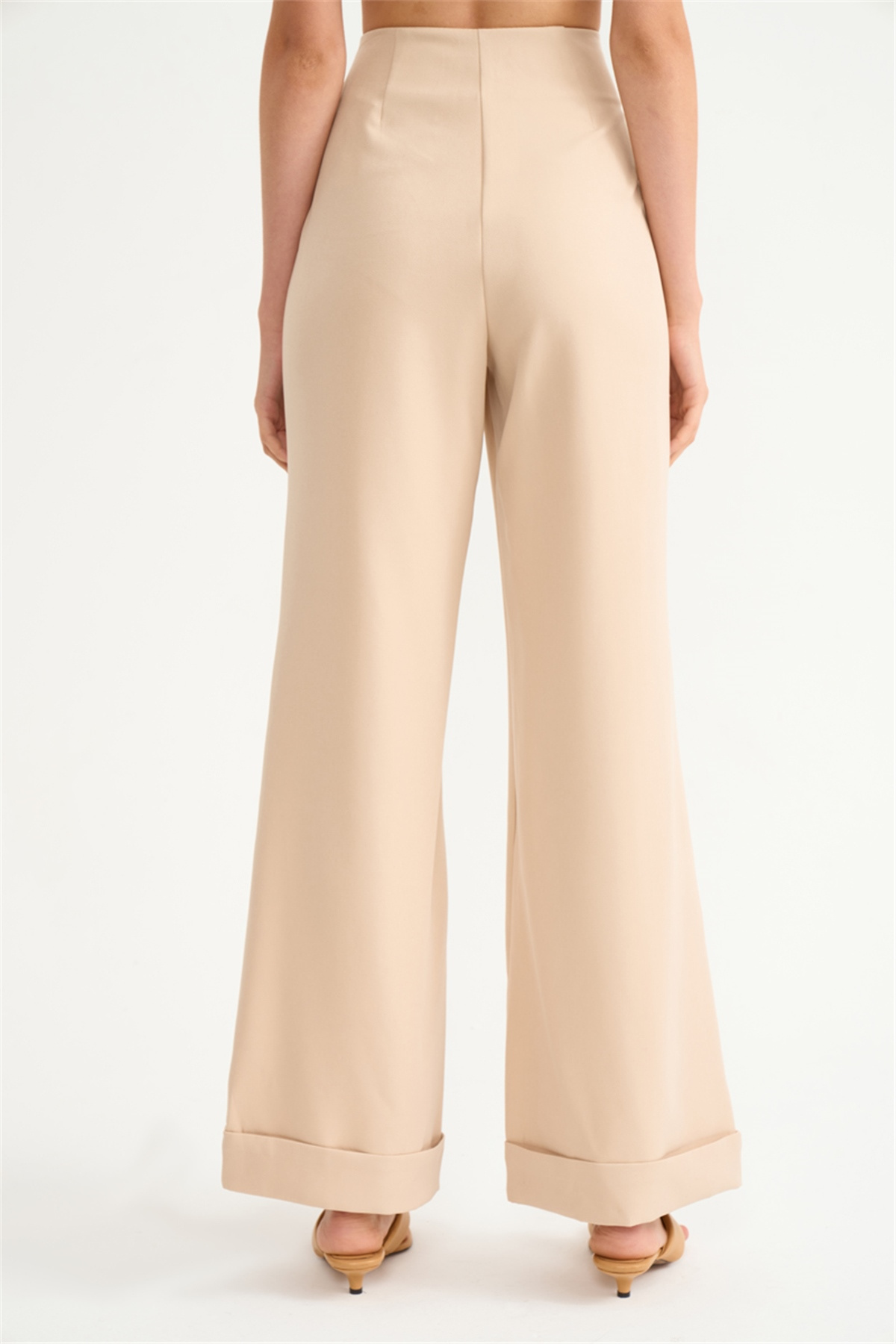 Yüksek bel düğme detaylı pantolon - TAŞ