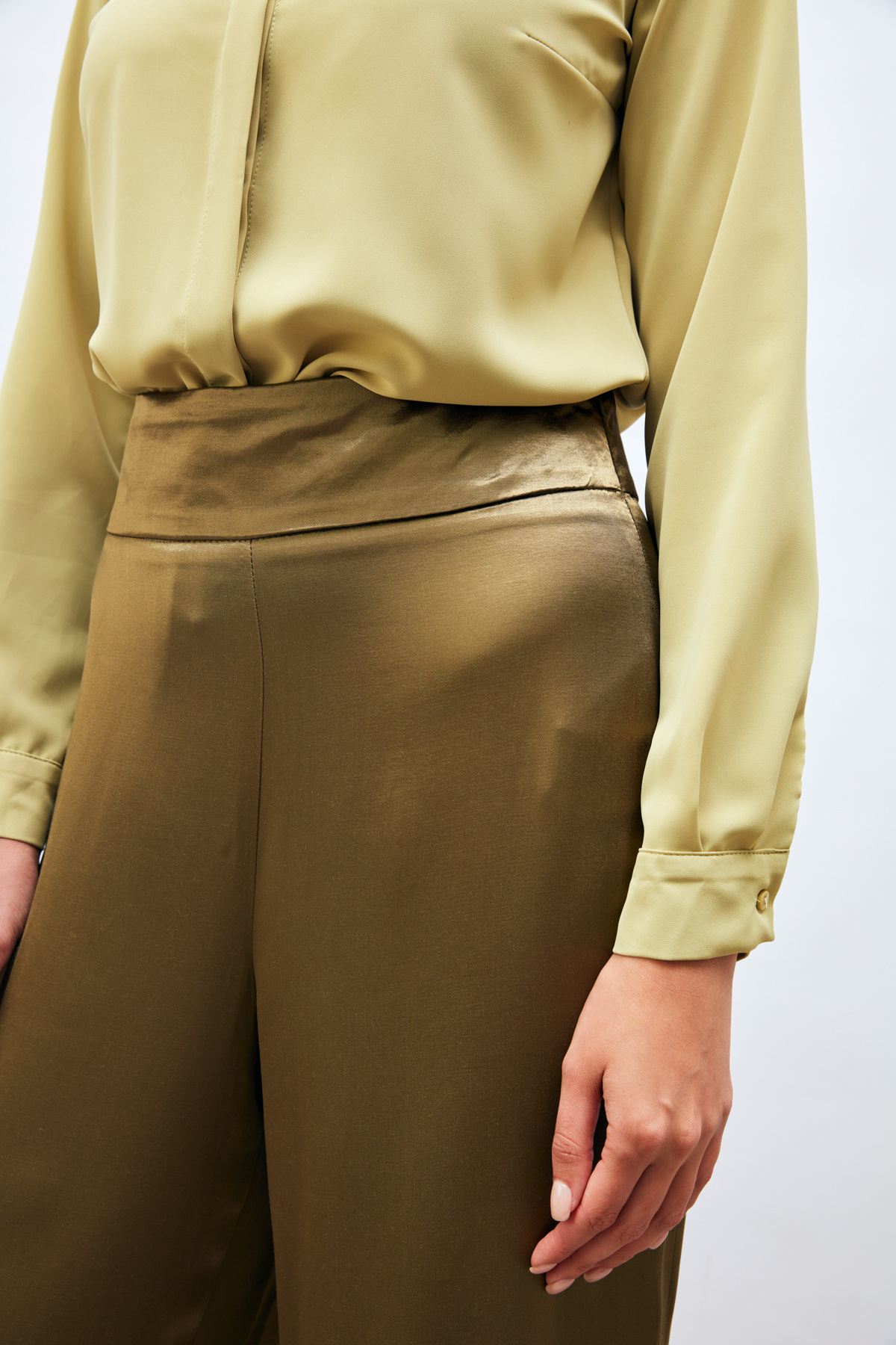 High Waist Satin Trousers - KKHAKI
