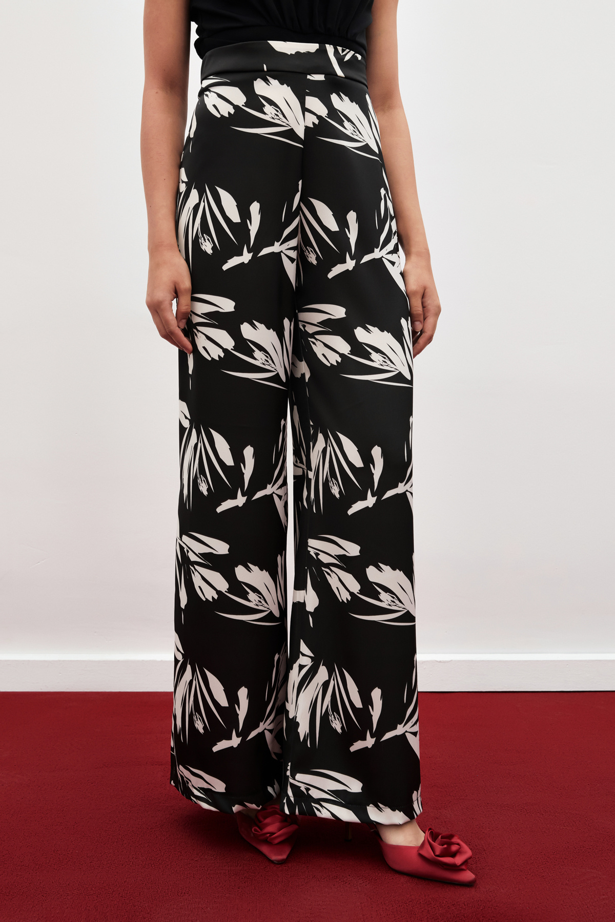 Yüksek Bel Saten Pantolon - SİYAH