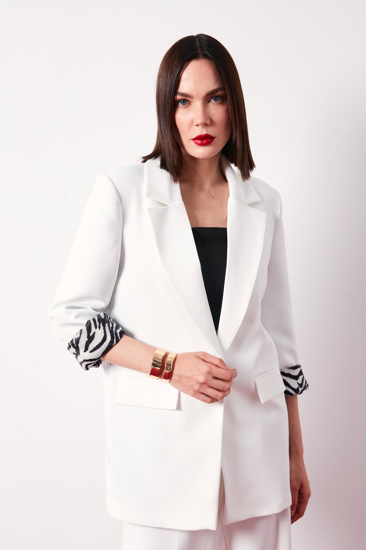 Zebra Astarlı Uzun Ceket - EKRU