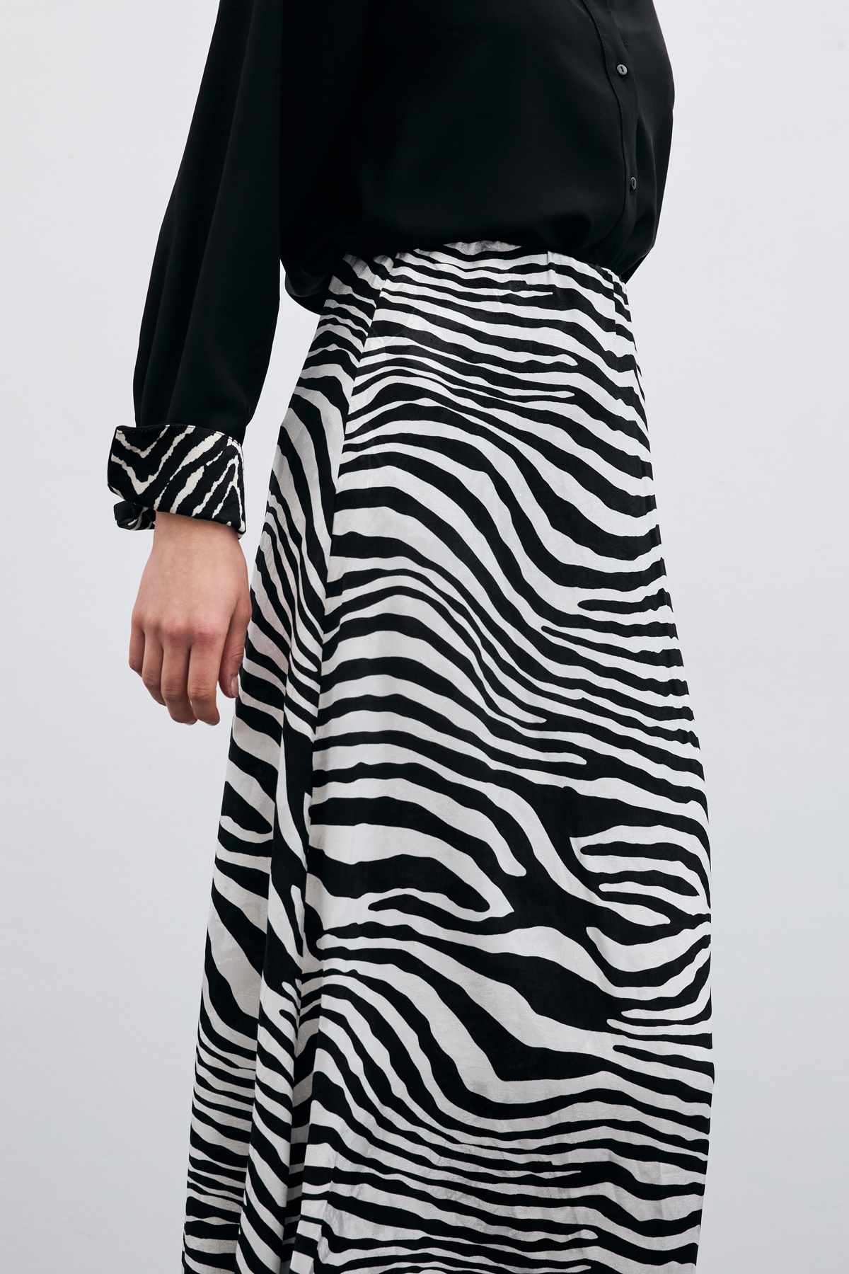 Zebra Desen Etek - Siyah