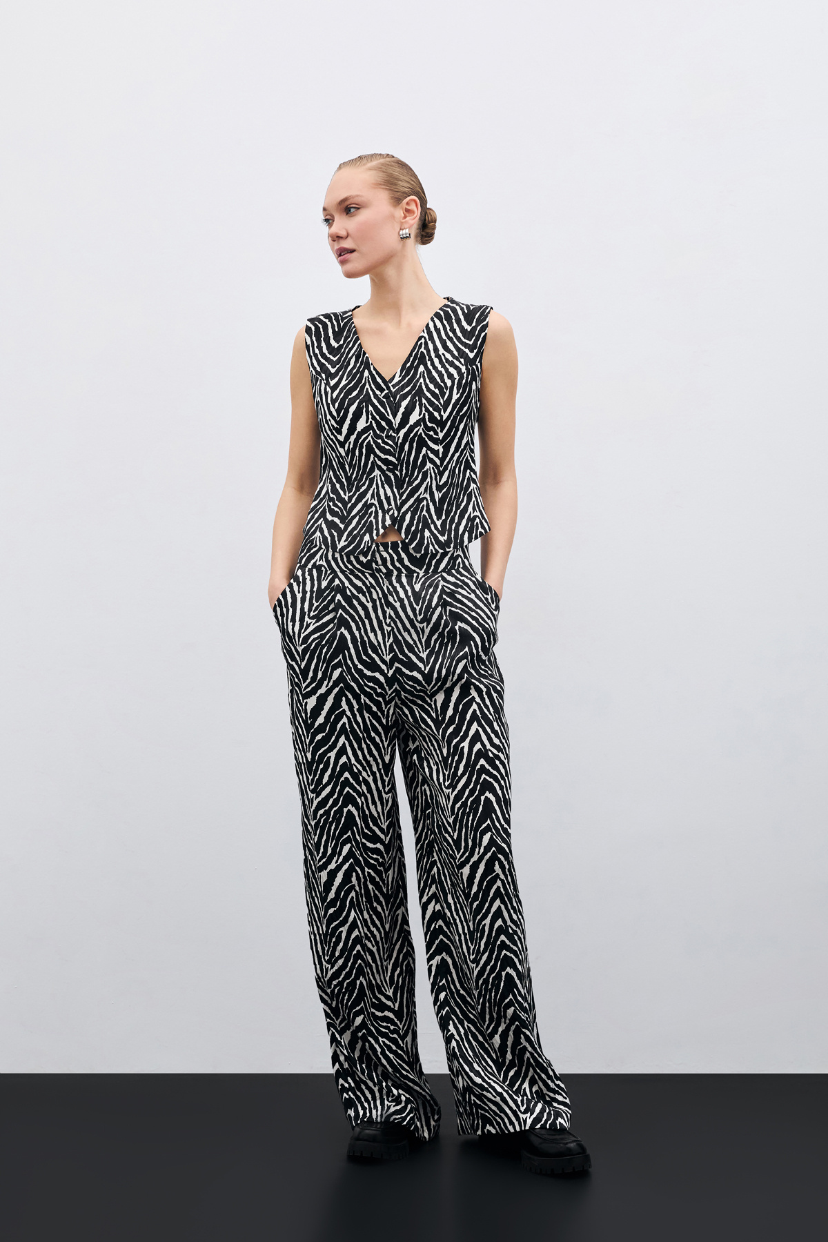 Zebra Desen Pantolon - Siyah